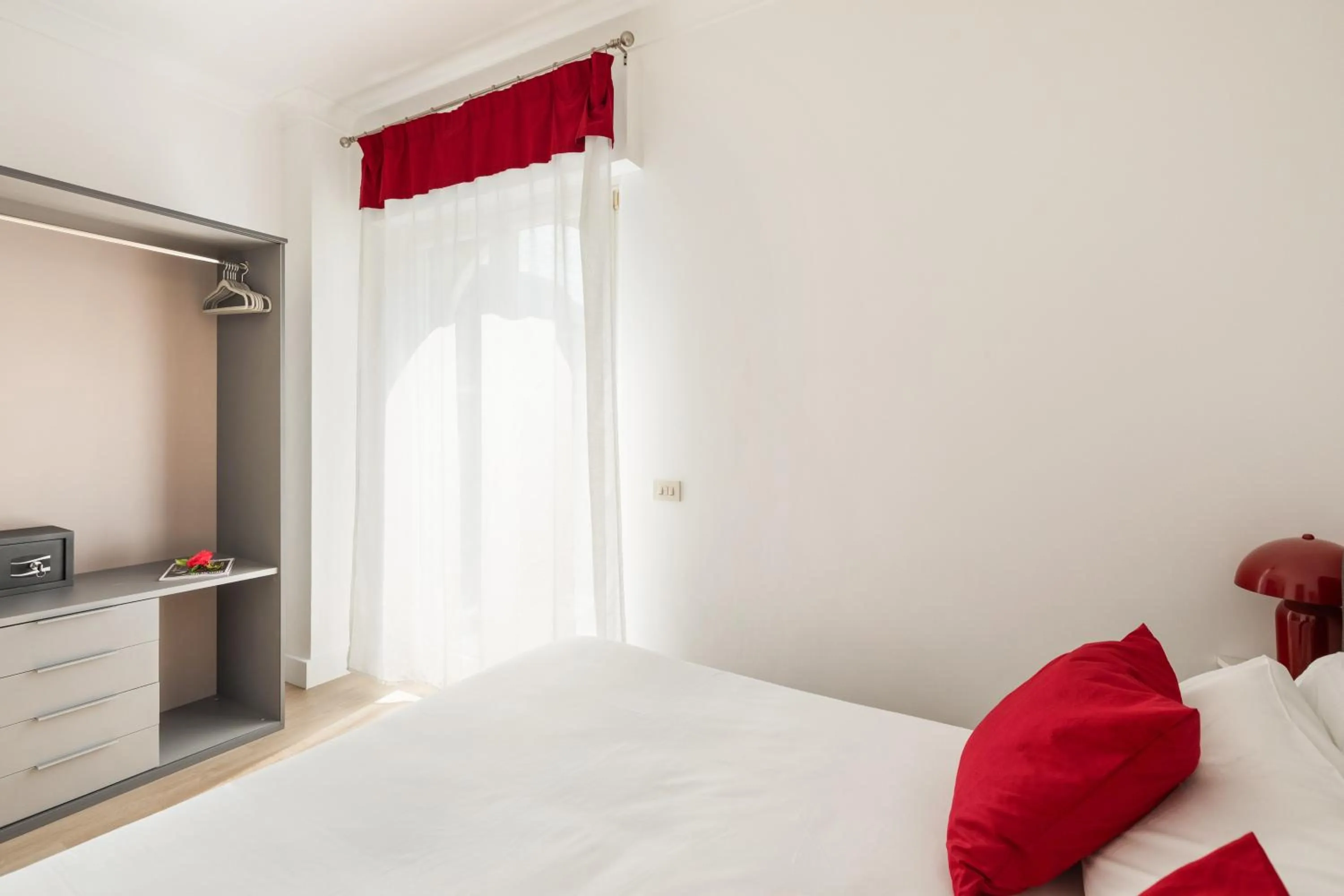 Bed in YourHome - Villa Sorrento