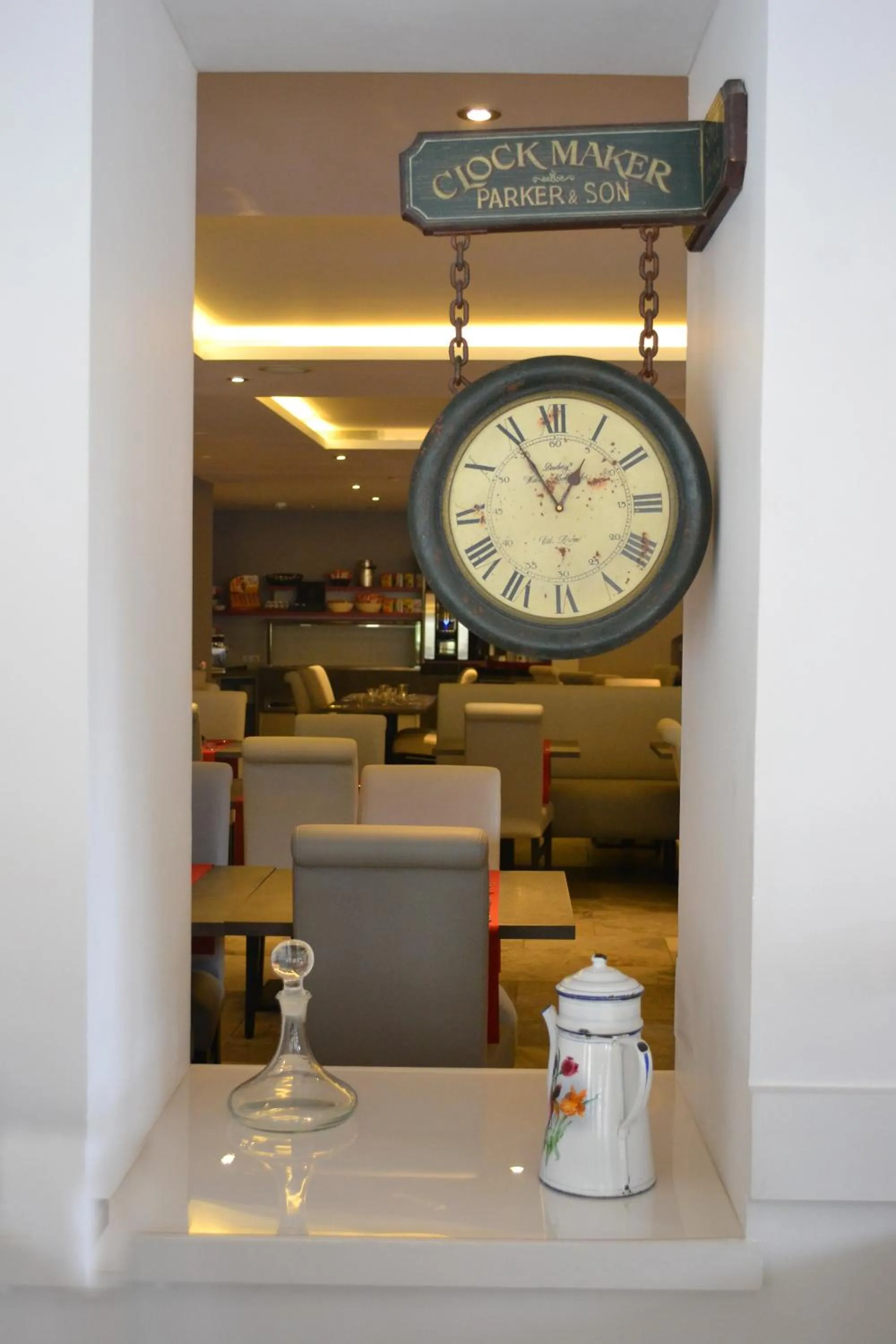 Restaurant/places to eat in La Table de Gustave