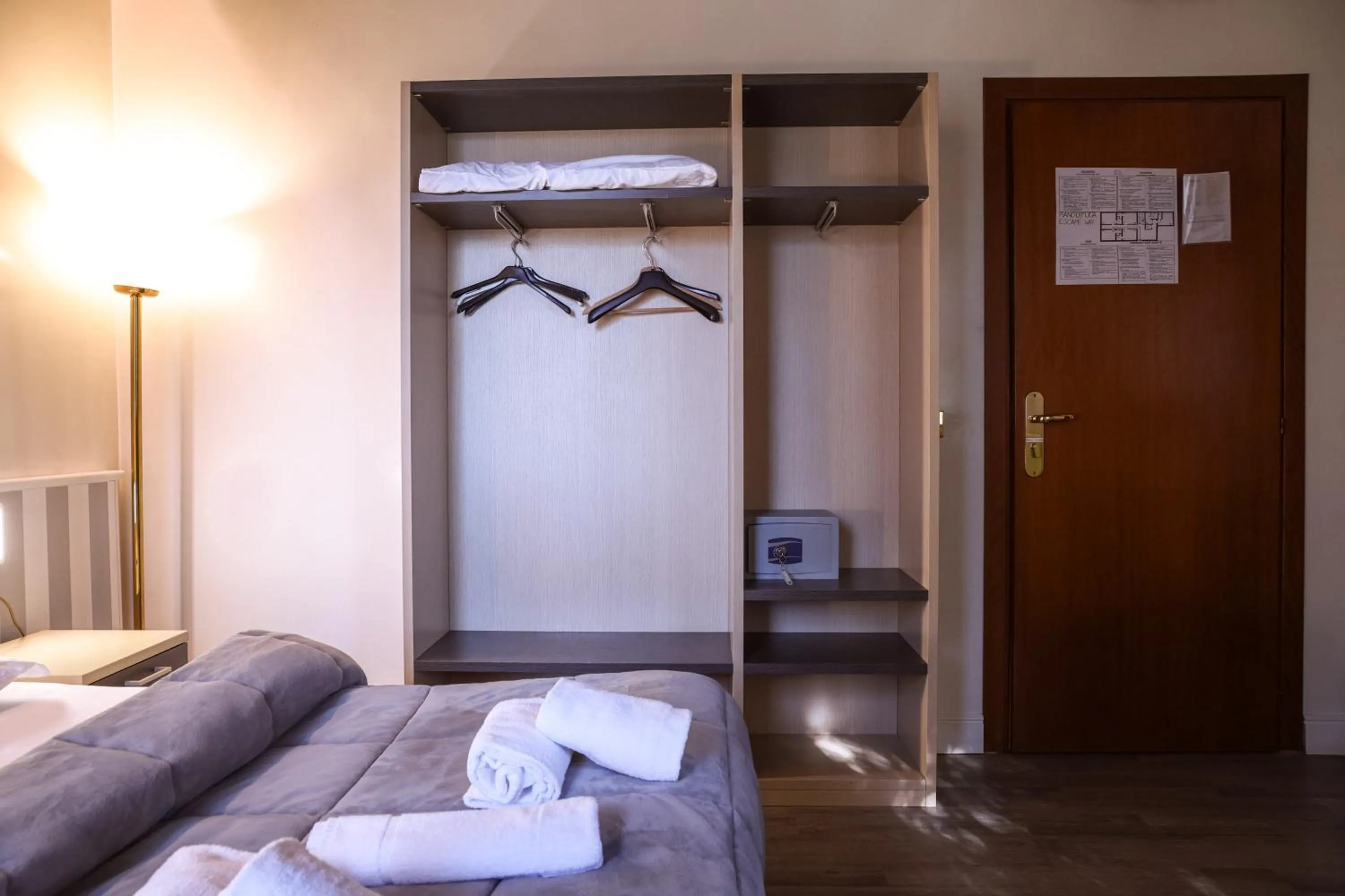 Bed in Hotel Villa Sara