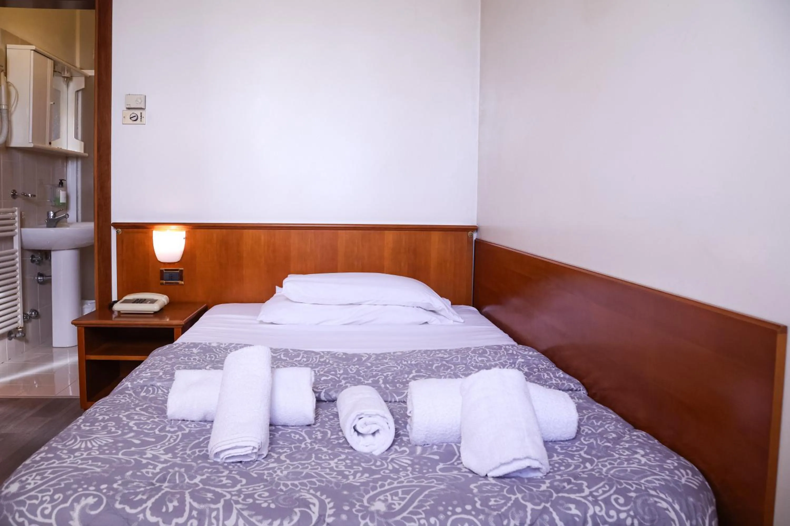 Bed in Hotel Villa Sara