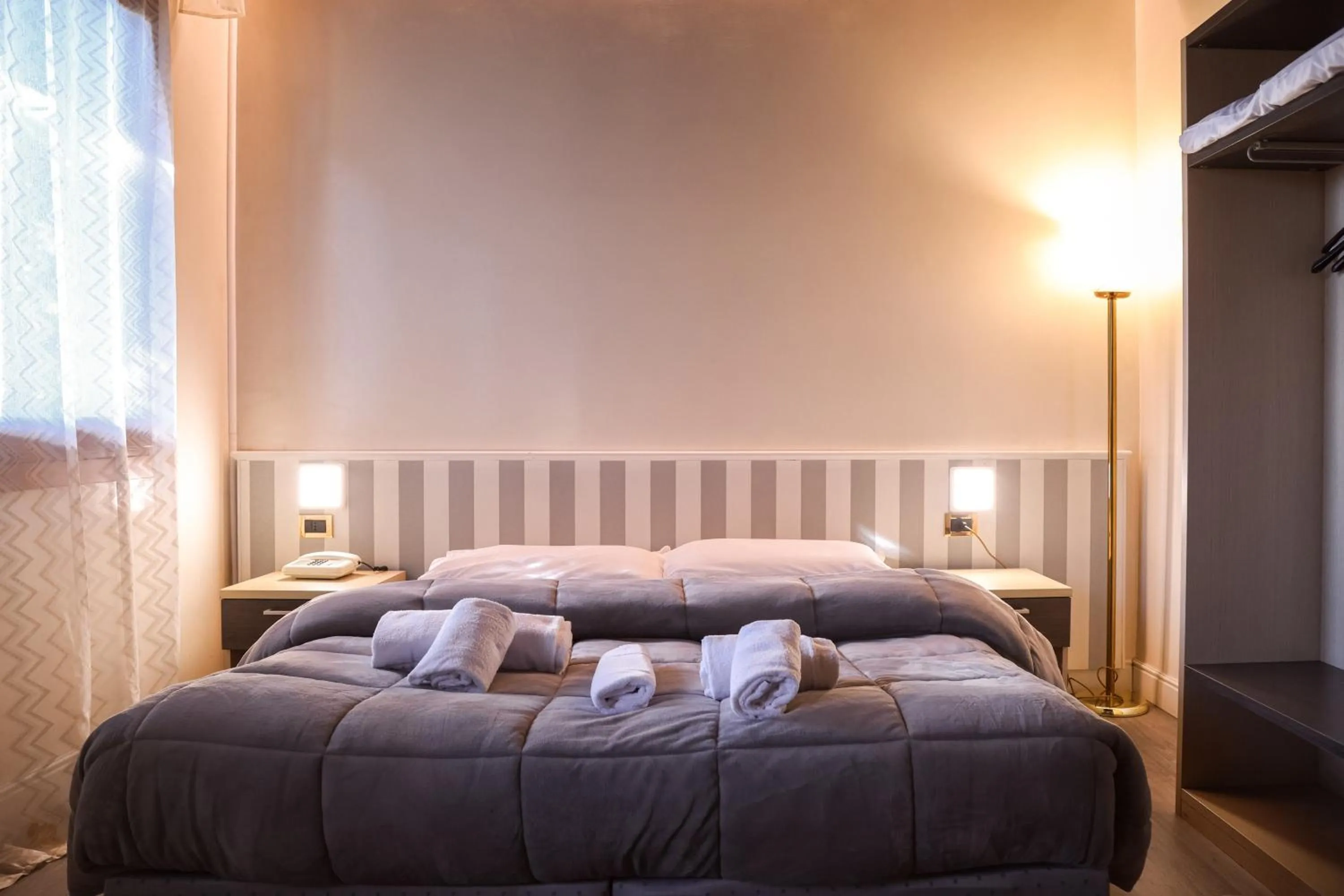 Bed in Hotel Villa Sara