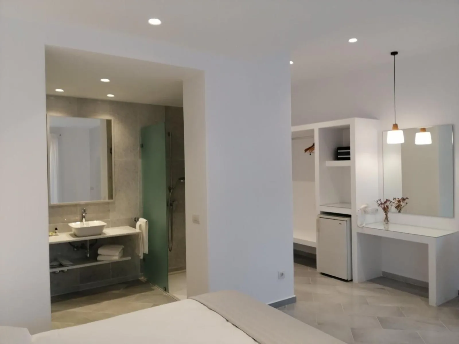 Bedroom, Bed in Doukissa