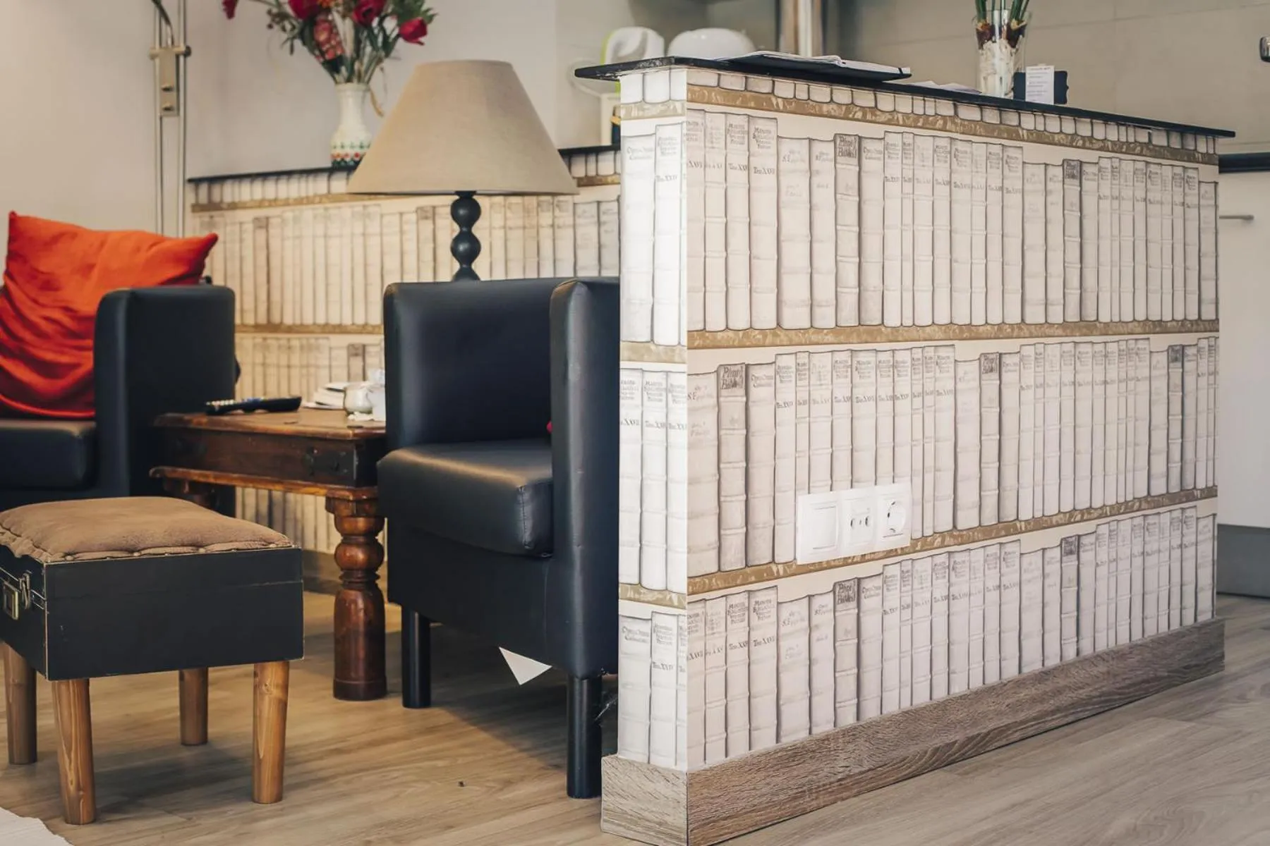 Living room in Casa Ferran, amplias habitaciones y apartamentos de montaña
