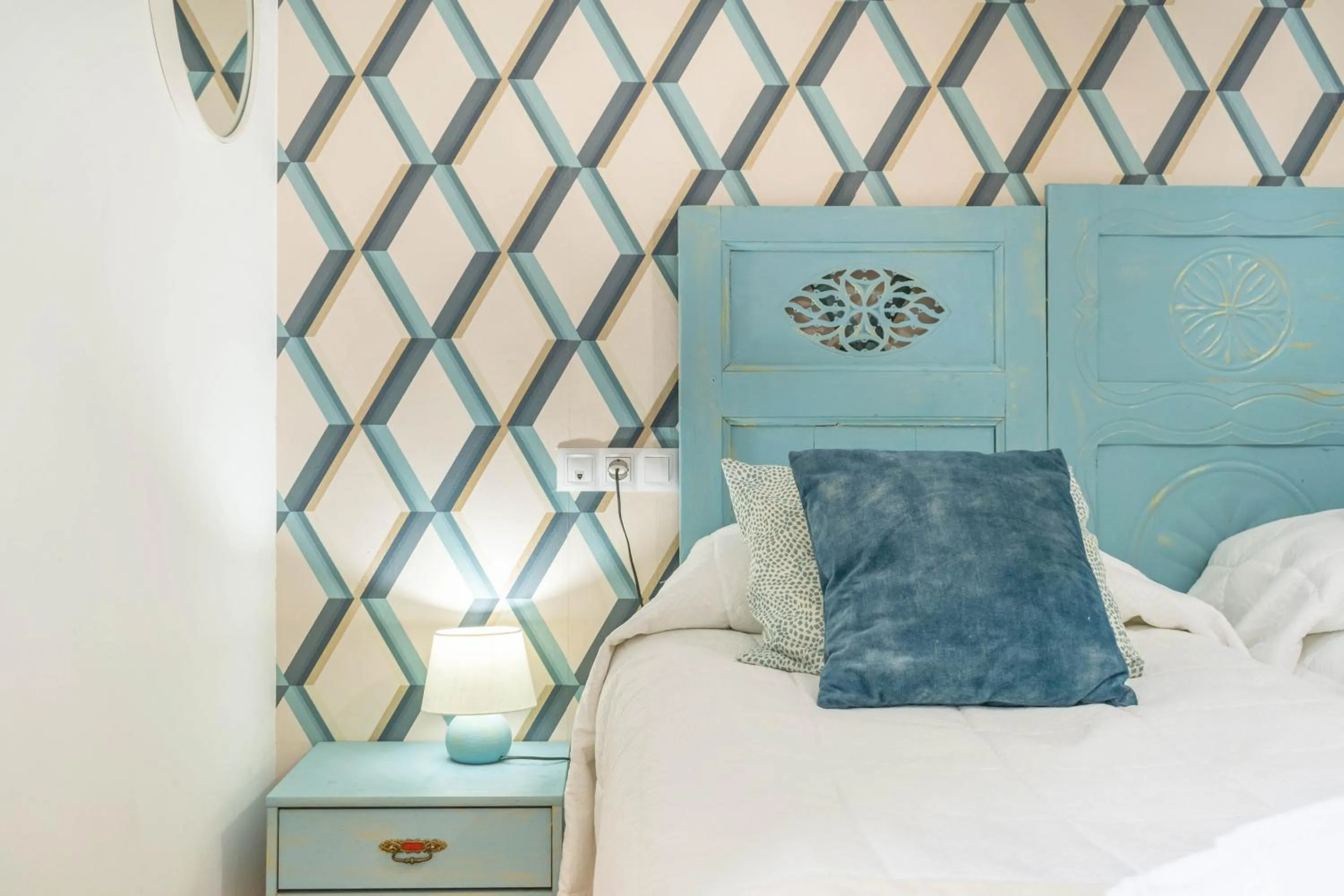 Bed in Casa Ferran, amplias habitaciones y apartamentos de montaña