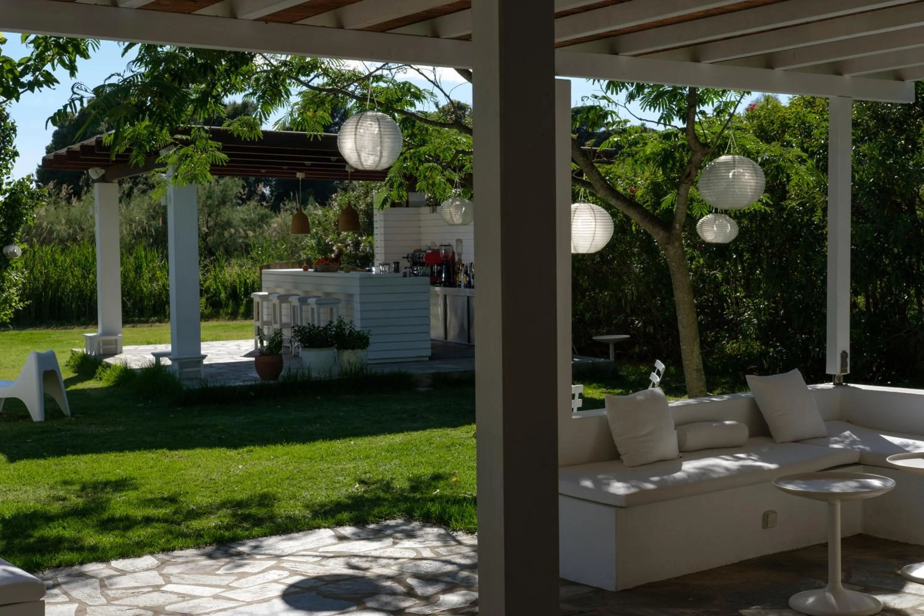 Patio in Skiathos Holidays Suites & Villas