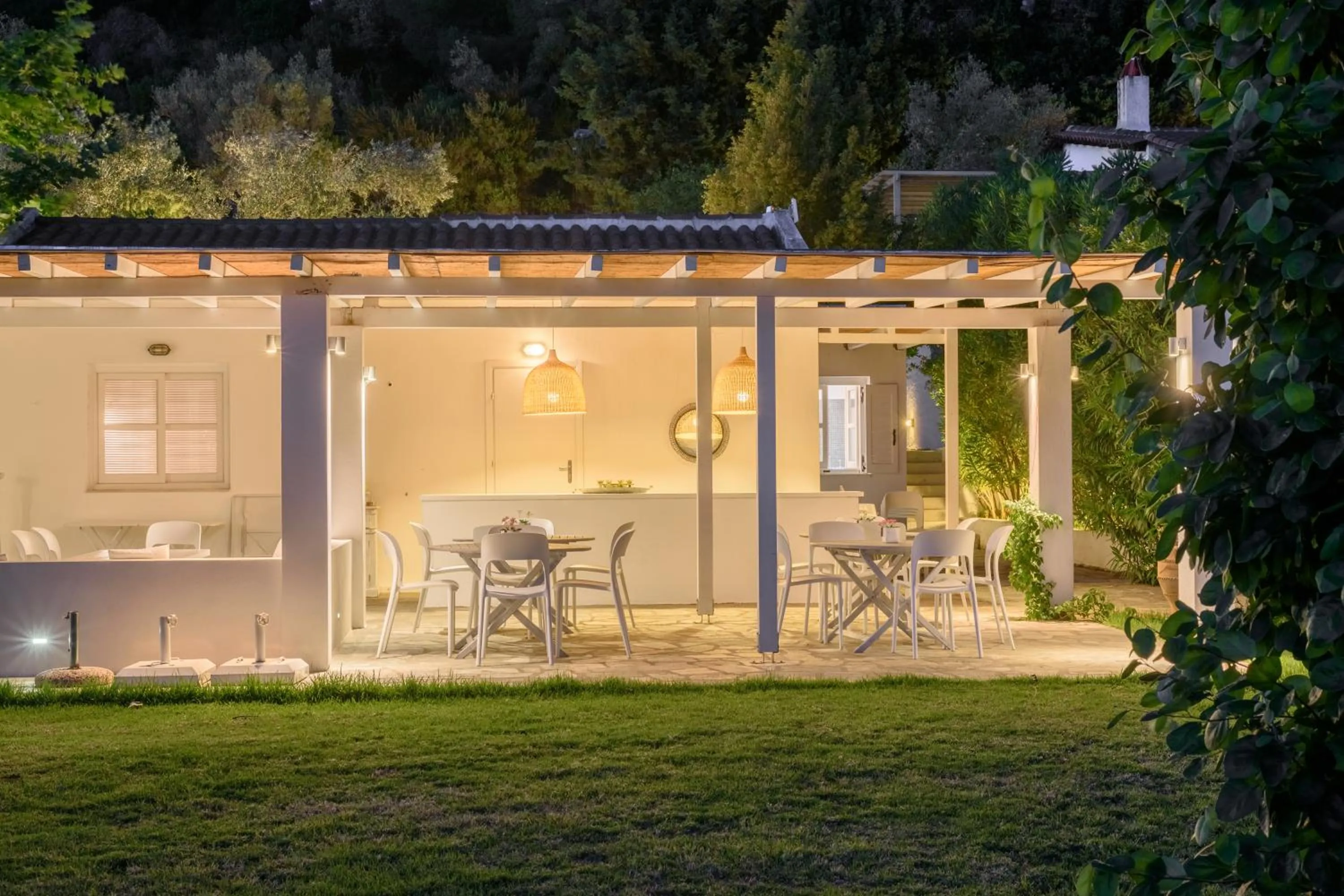 Patio in Skiathos Holidays Suites & Villas
