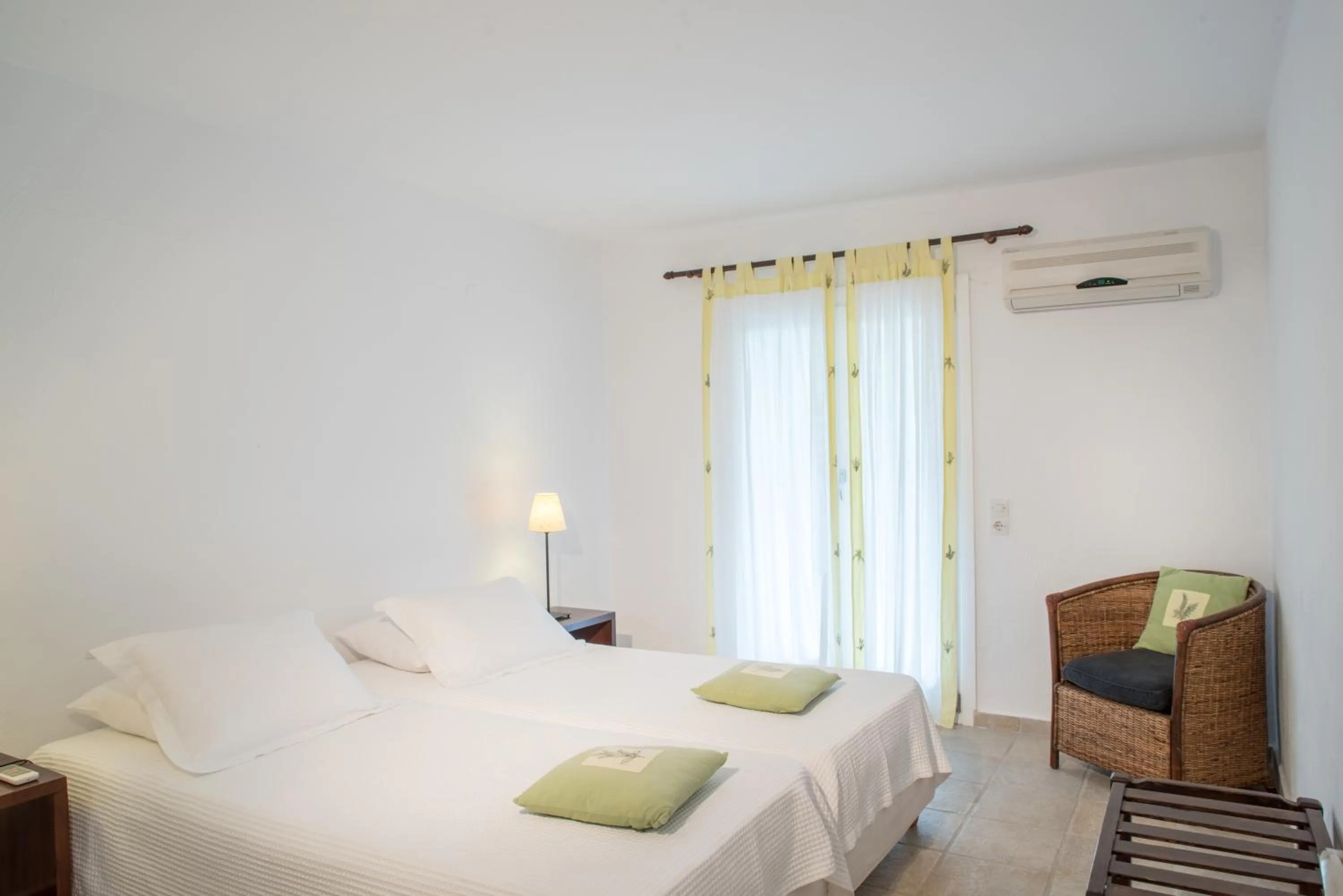 Bedroom, Bed in Skiathos Holidays Suites & Villas
