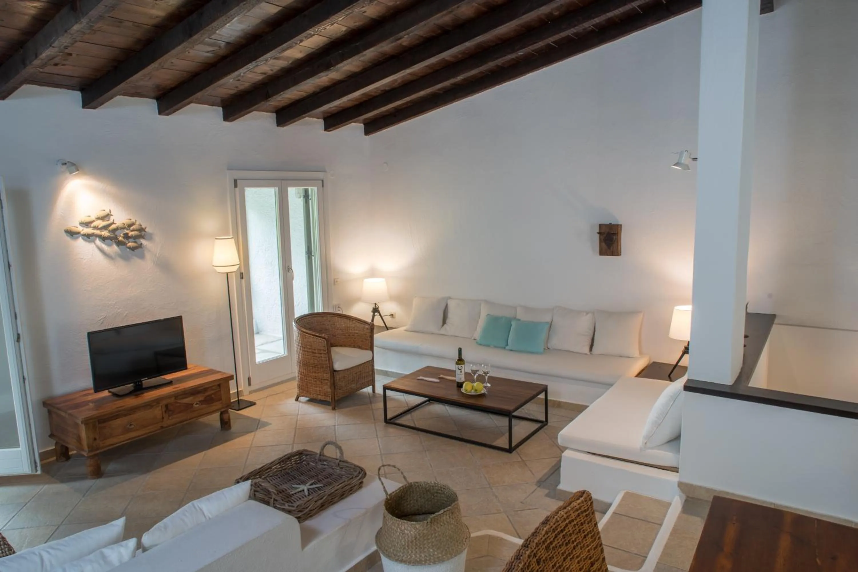 TV and multimedia in Skiathos Holidays Suites & Villas