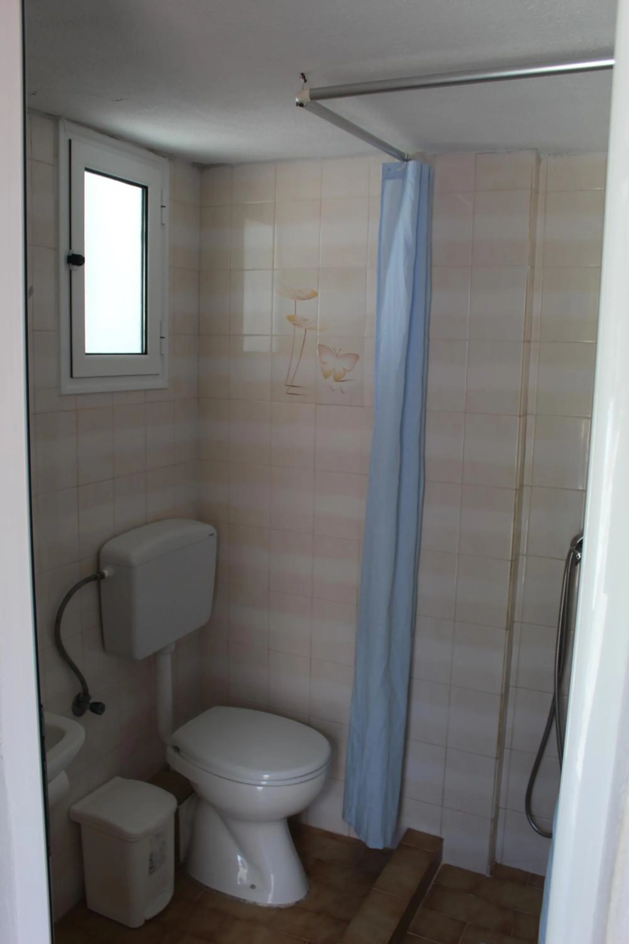 Bathroom in Fengeros Village