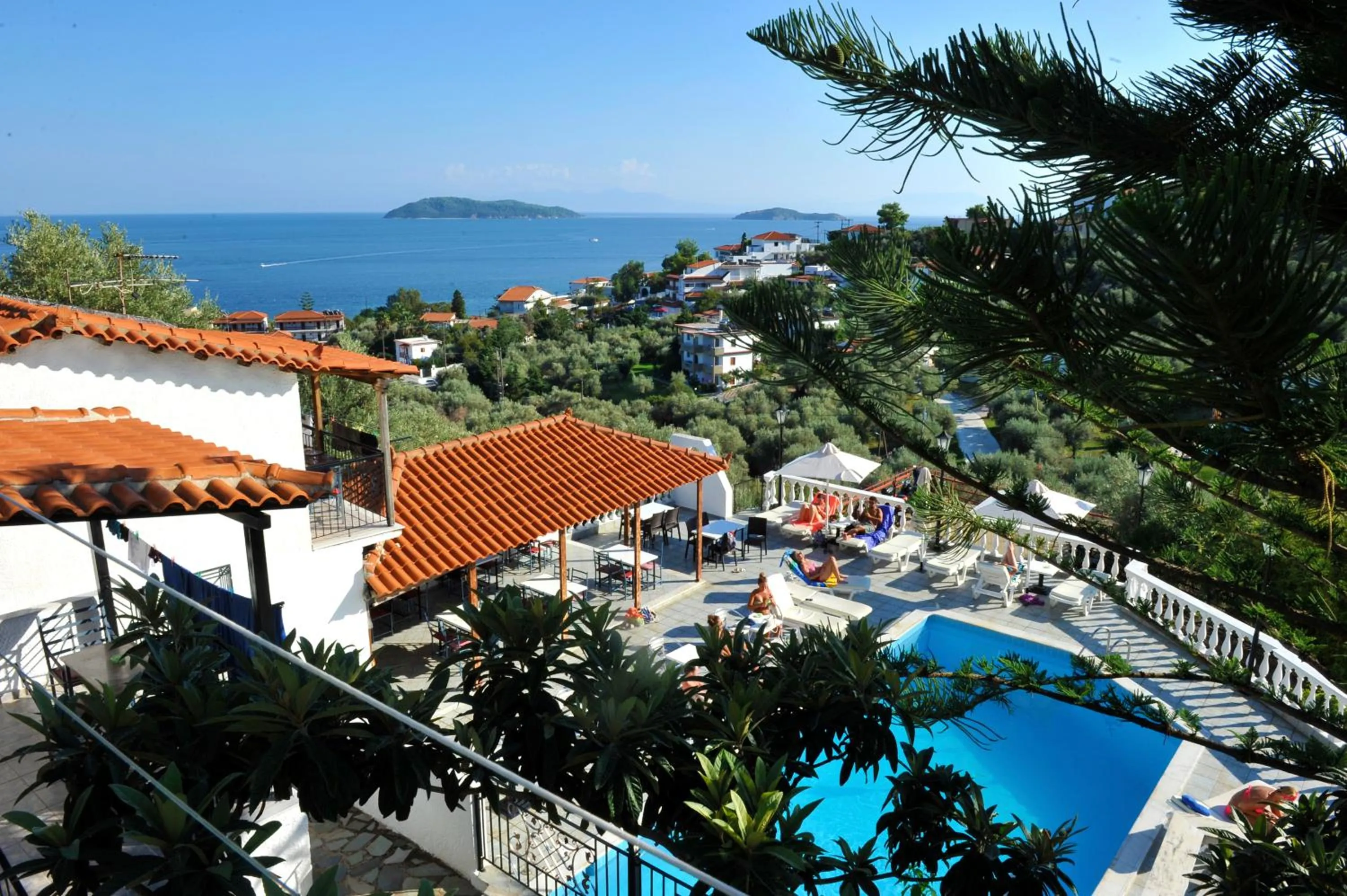 Bird's eye view in Fengeros Village