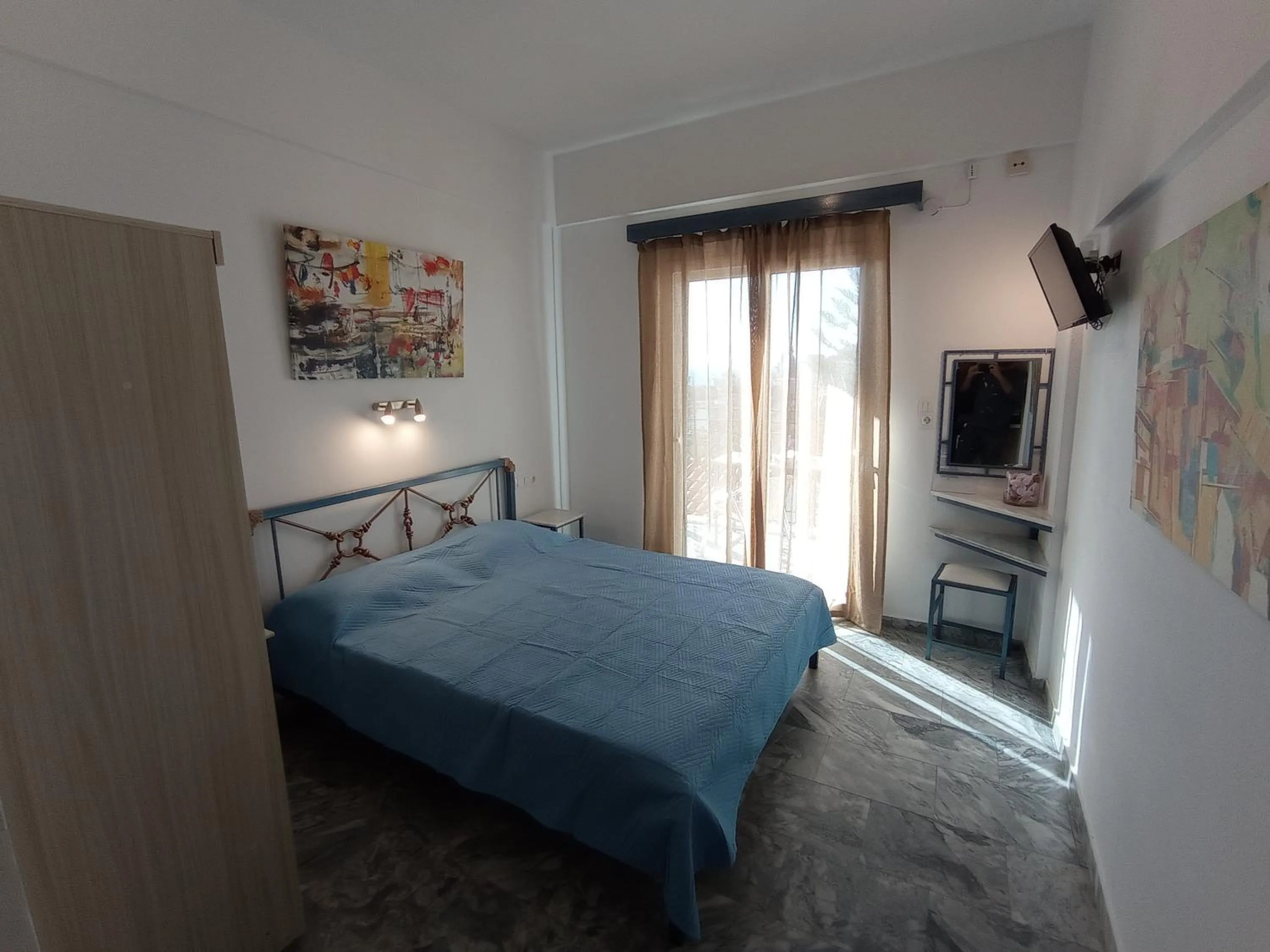 Bed in Fengeros Village