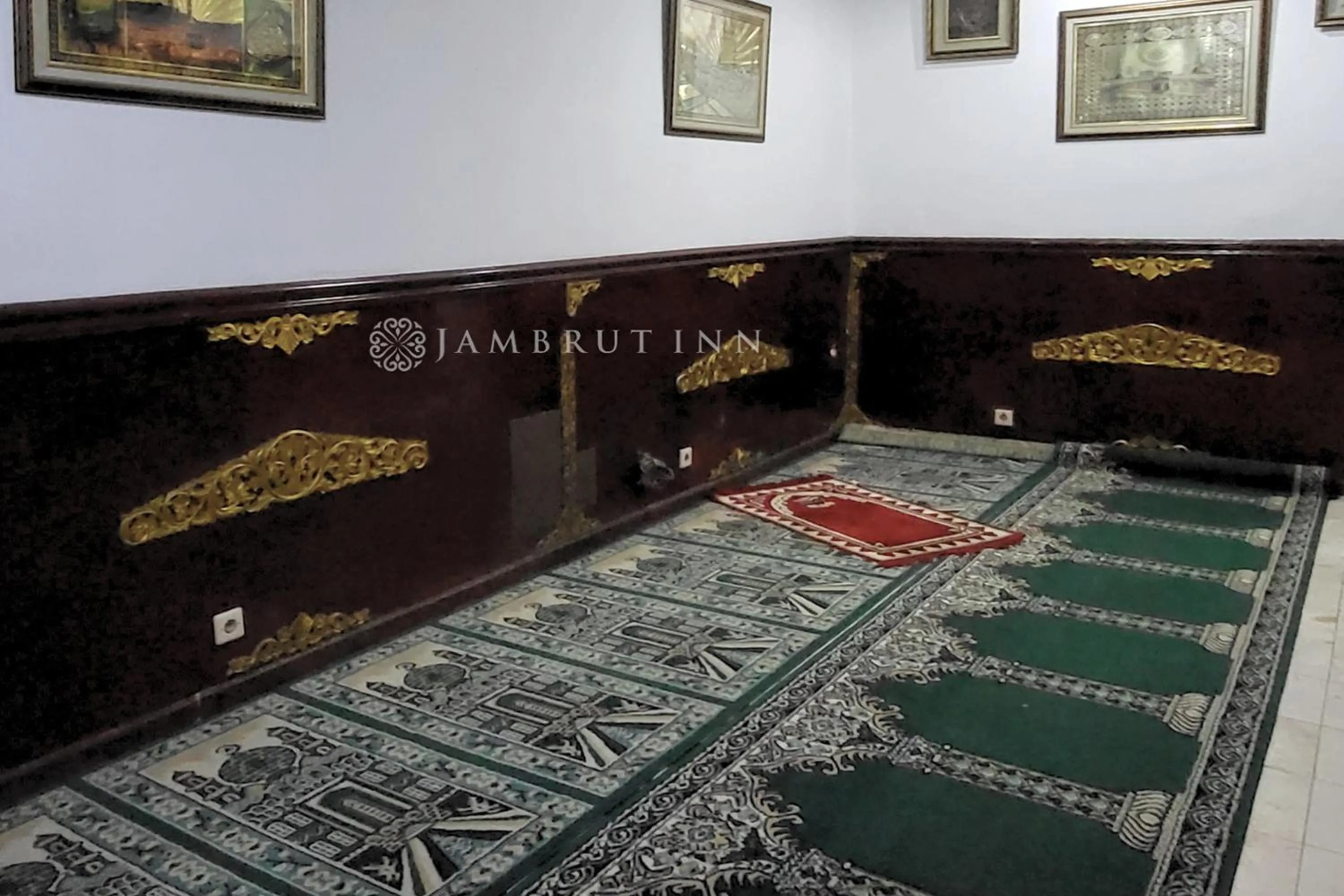 Area and facilities in Jambrut Inn