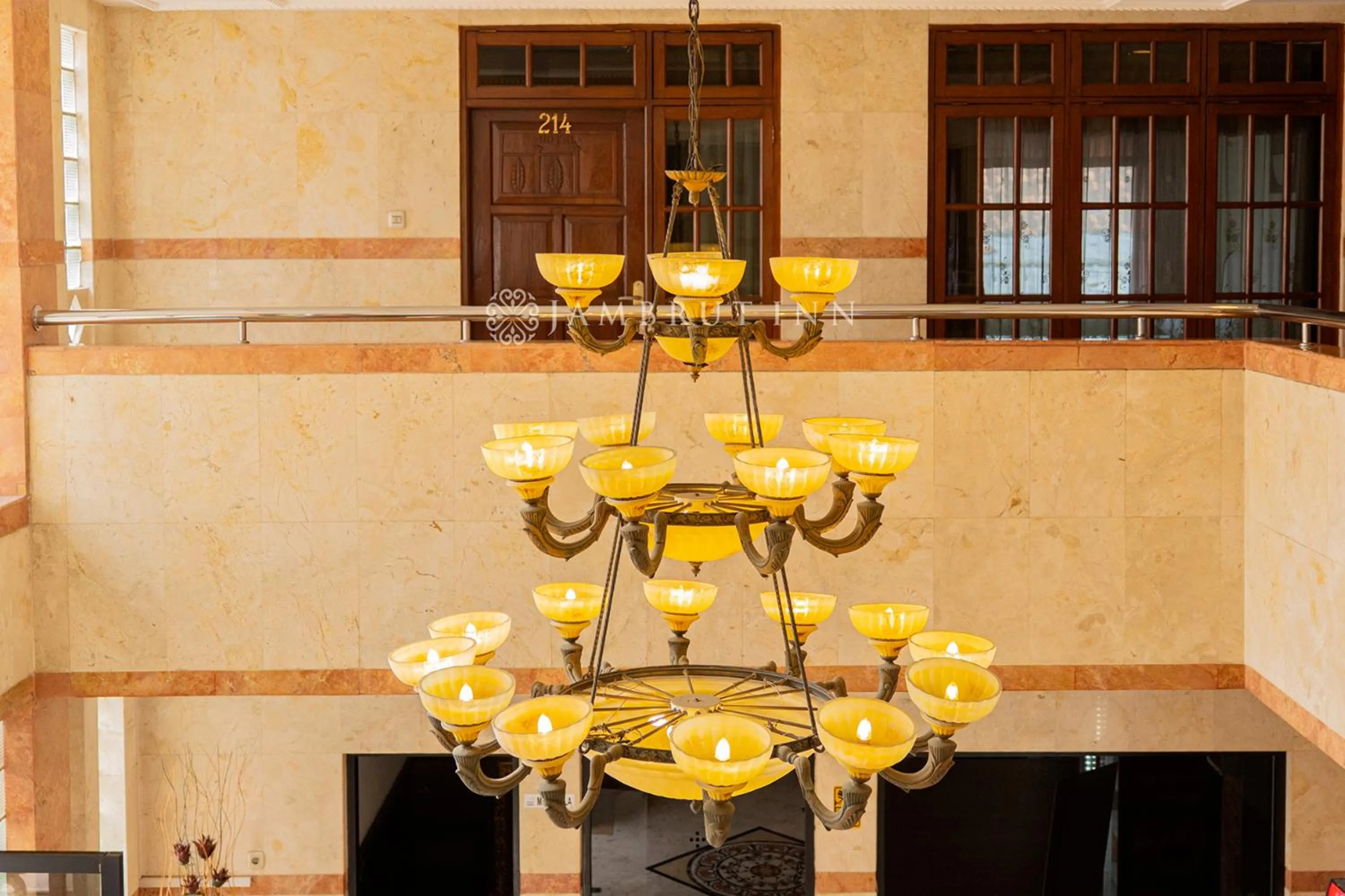 Area and facilities in Jambrut Inn