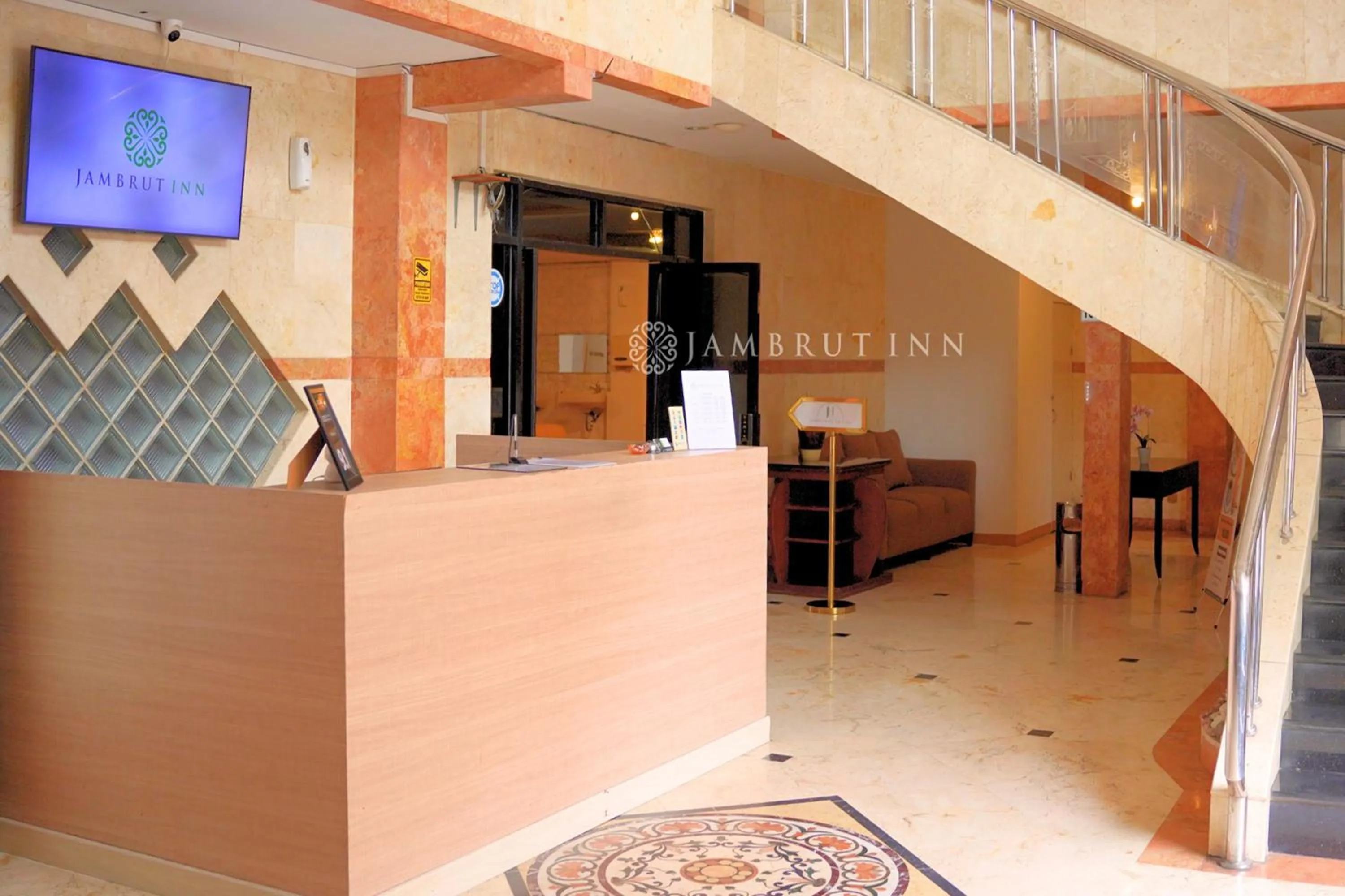 Lobby or reception in Jambrut Inn