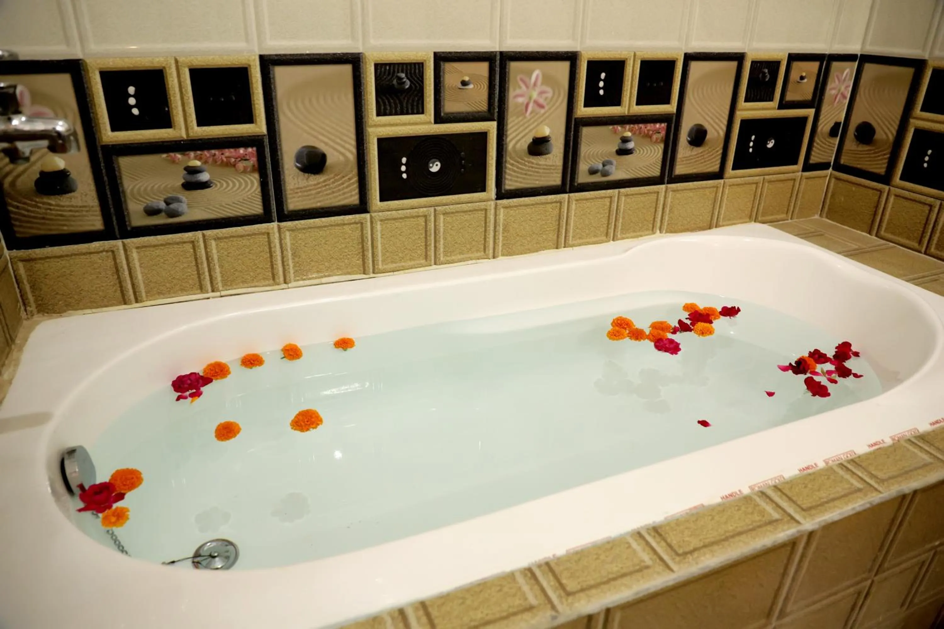 Shower in Aravali Hills Resort