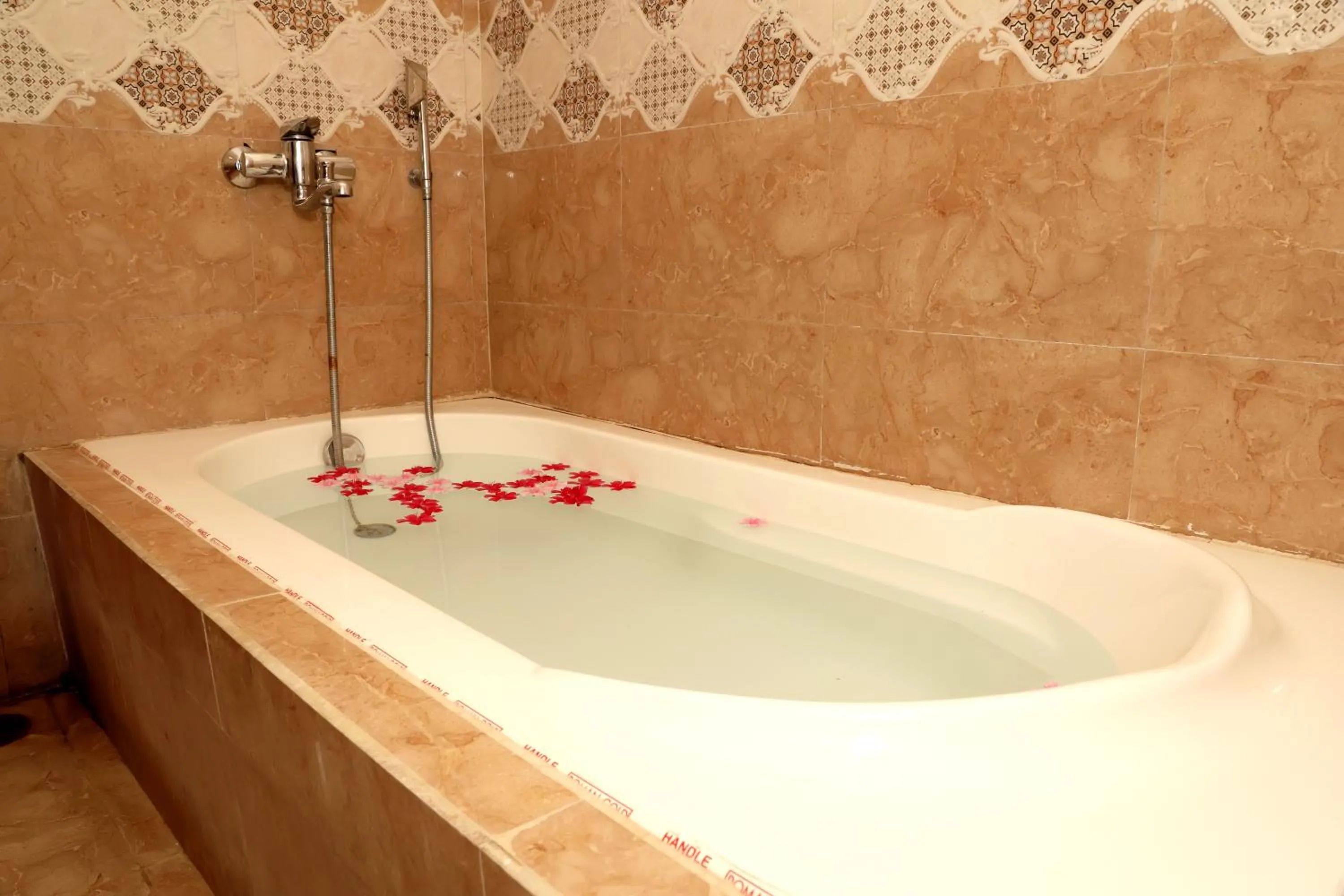 Shower in Aravali Hills Resort