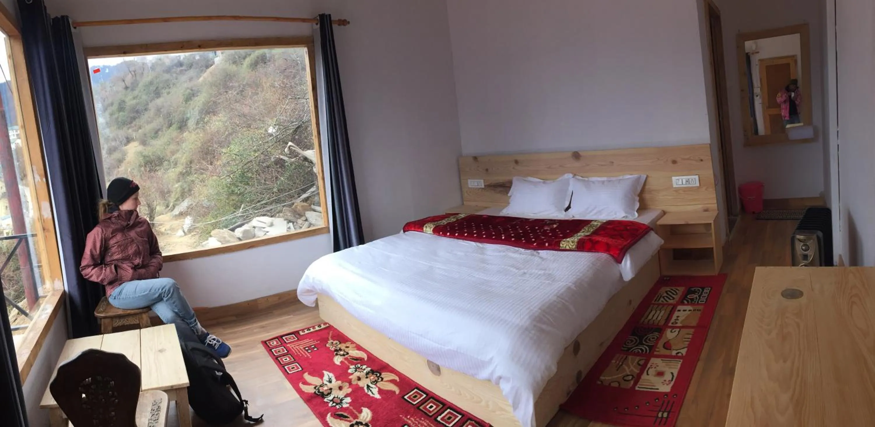 Property building, Bed in Mountain Rover Auli Resort