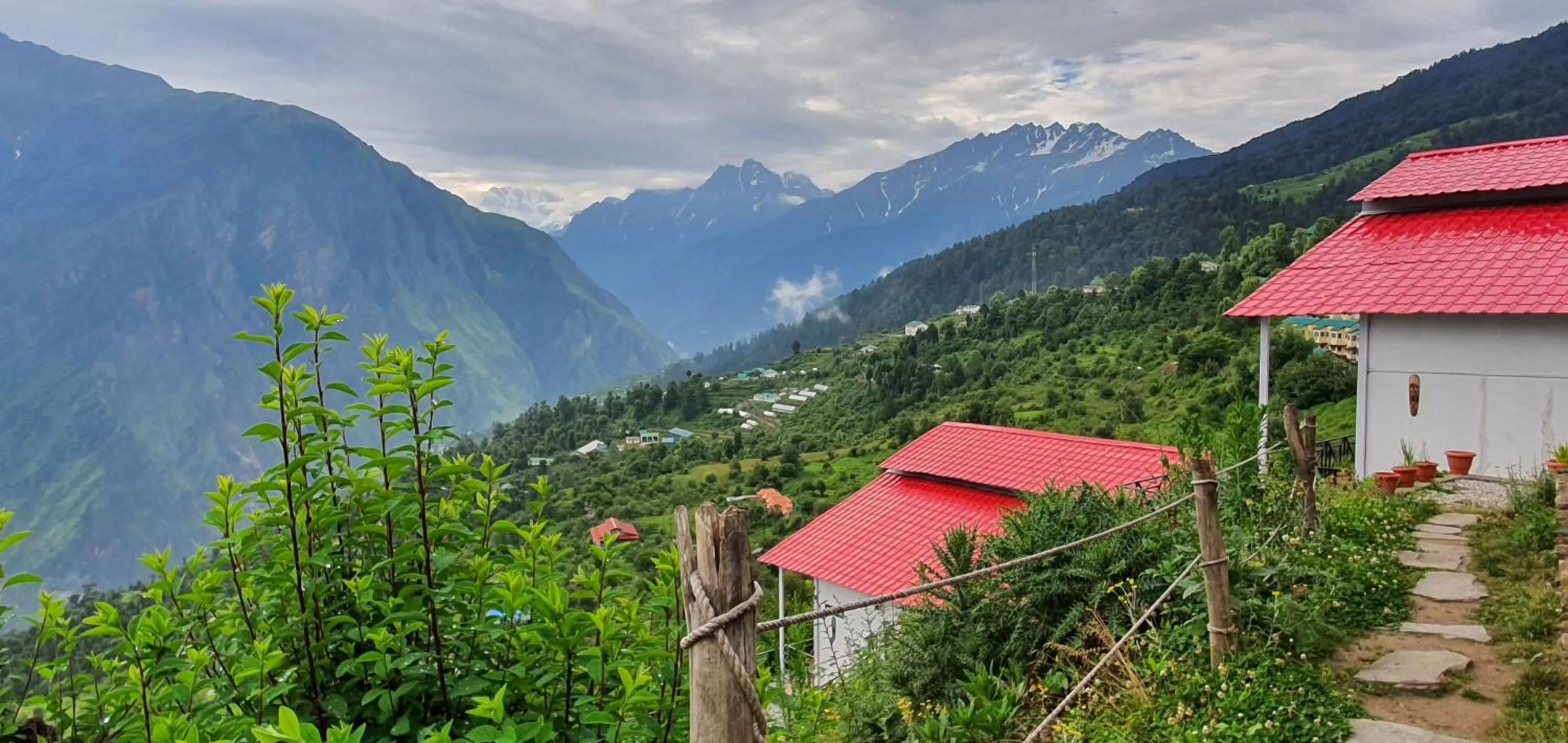 Property building in Mountain Rover Auli Resort