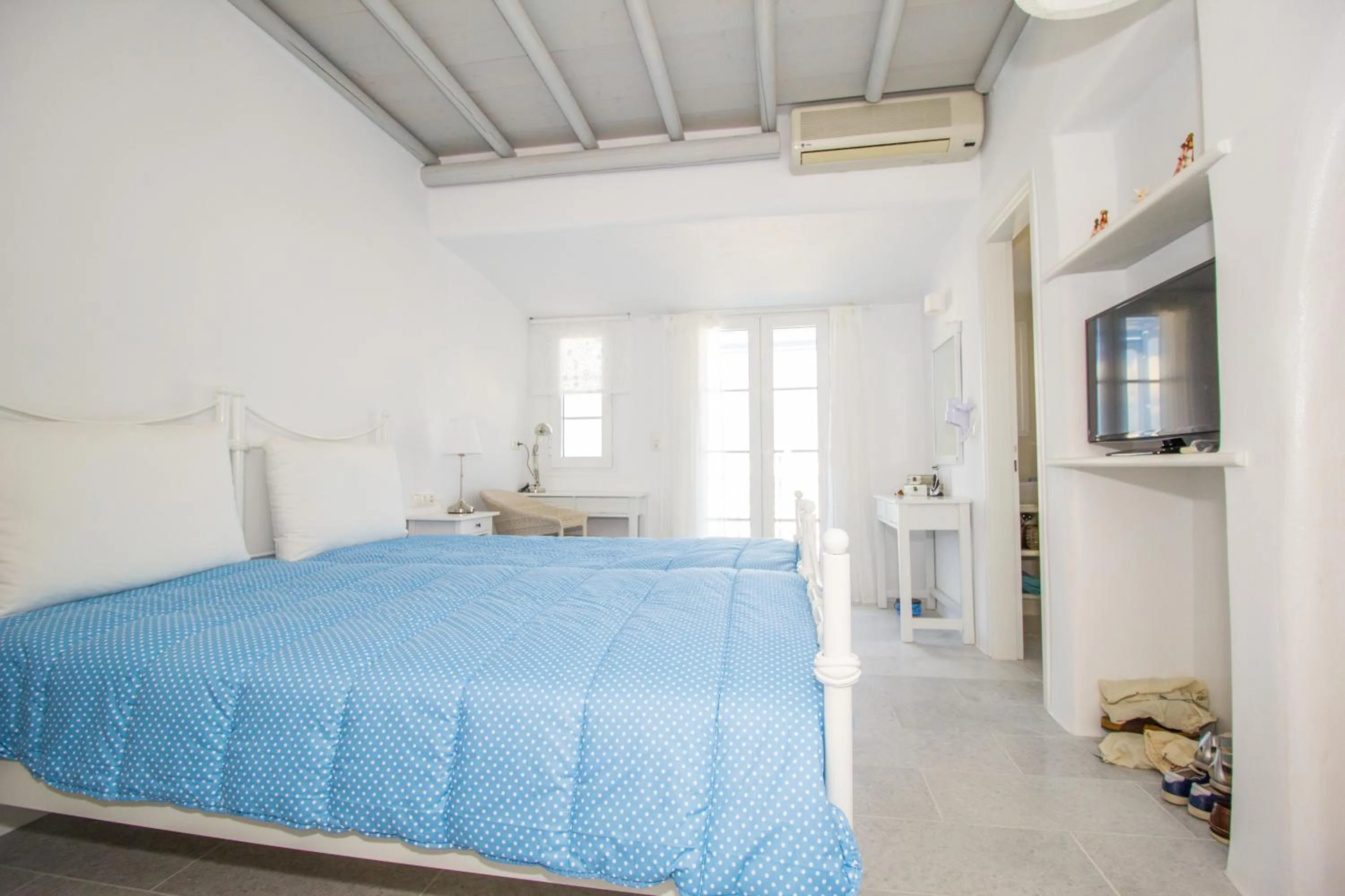 Bedroom, Bed in Aspasia Luxury Apartments