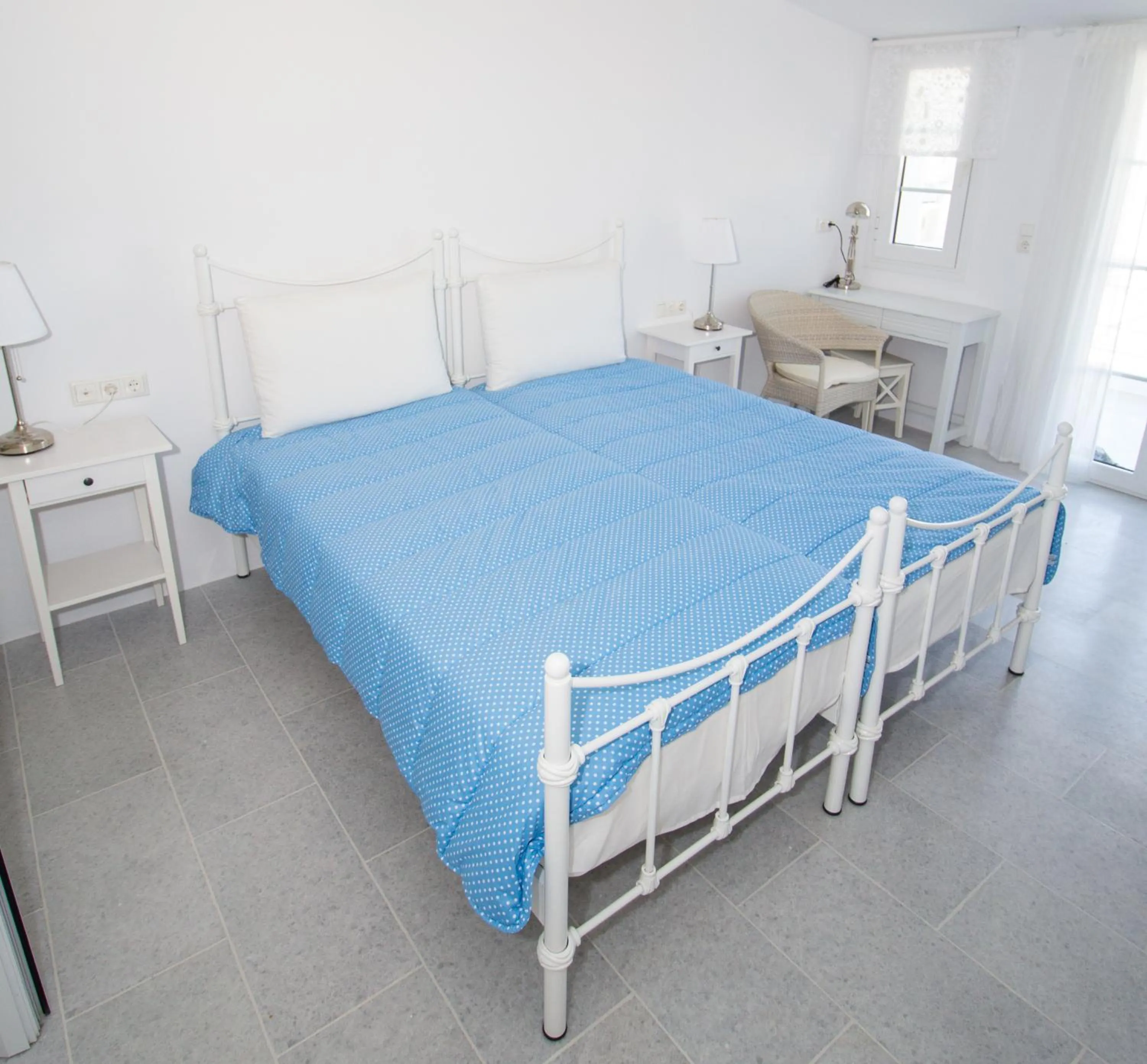 Bedroom, Bed in Aspasia Luxury Apartments