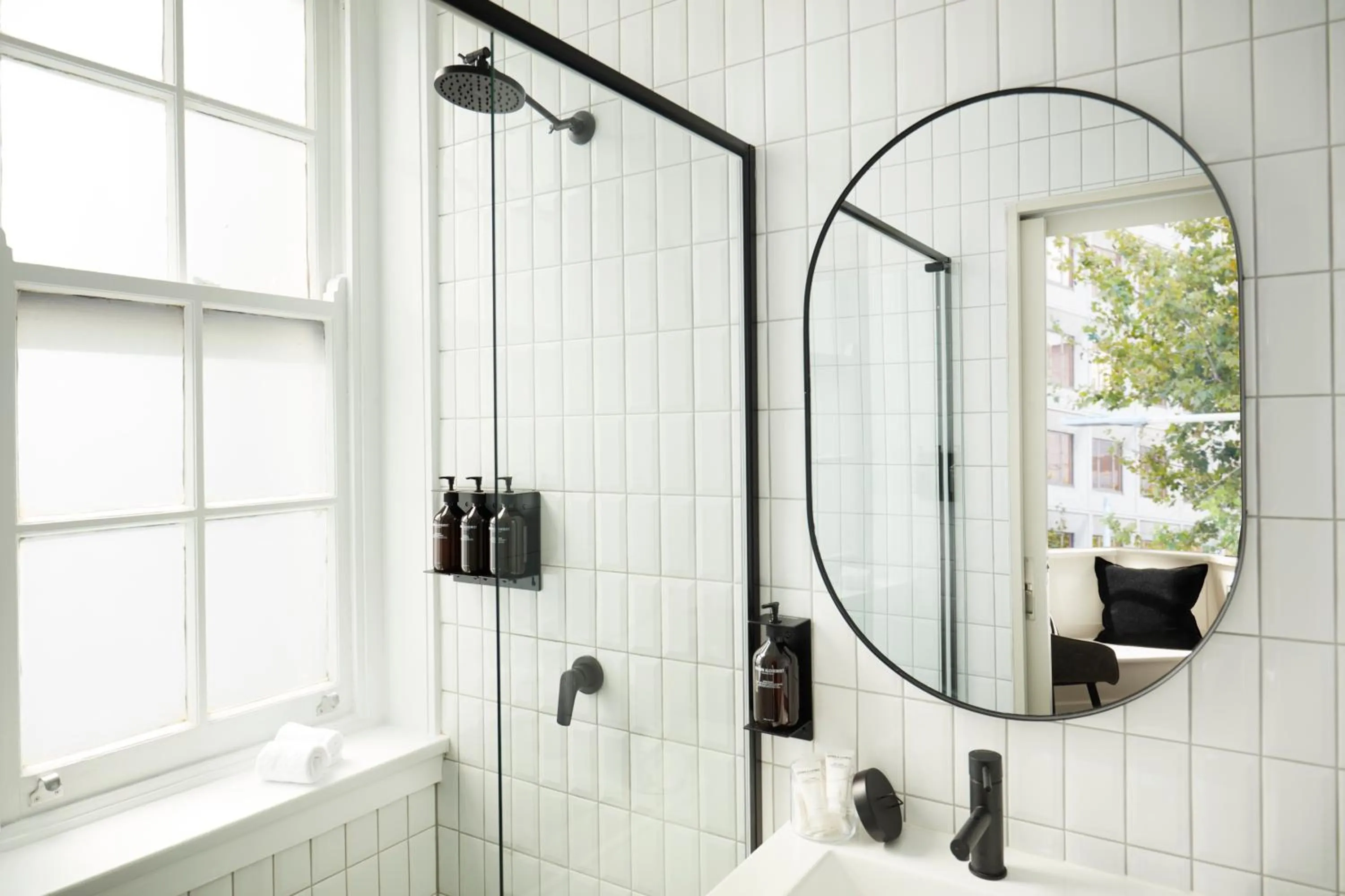 Shower in The Strand Hotel