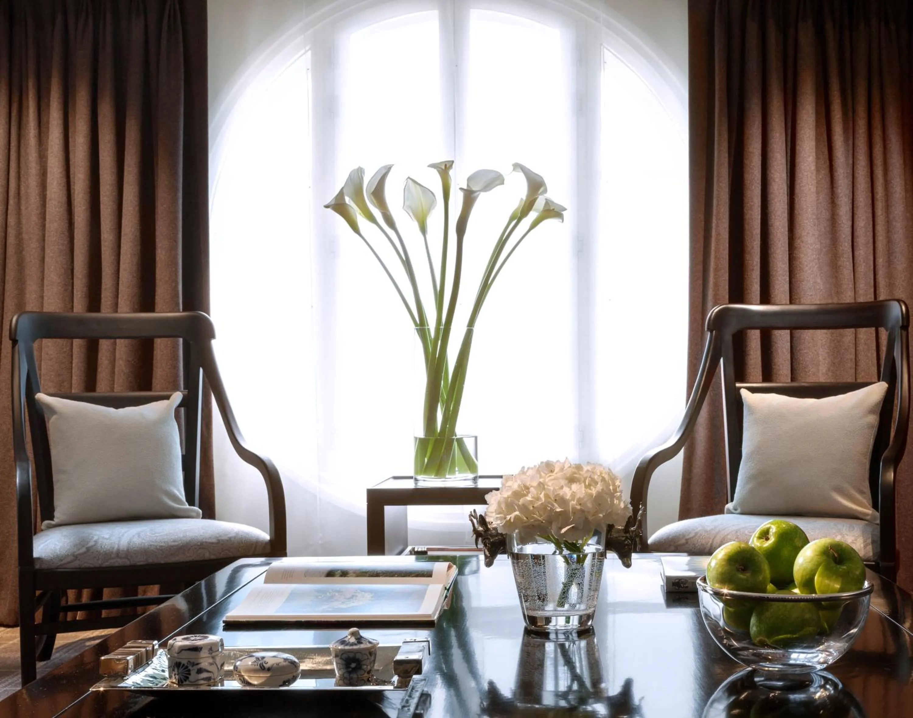 Seating area in Rosewood London