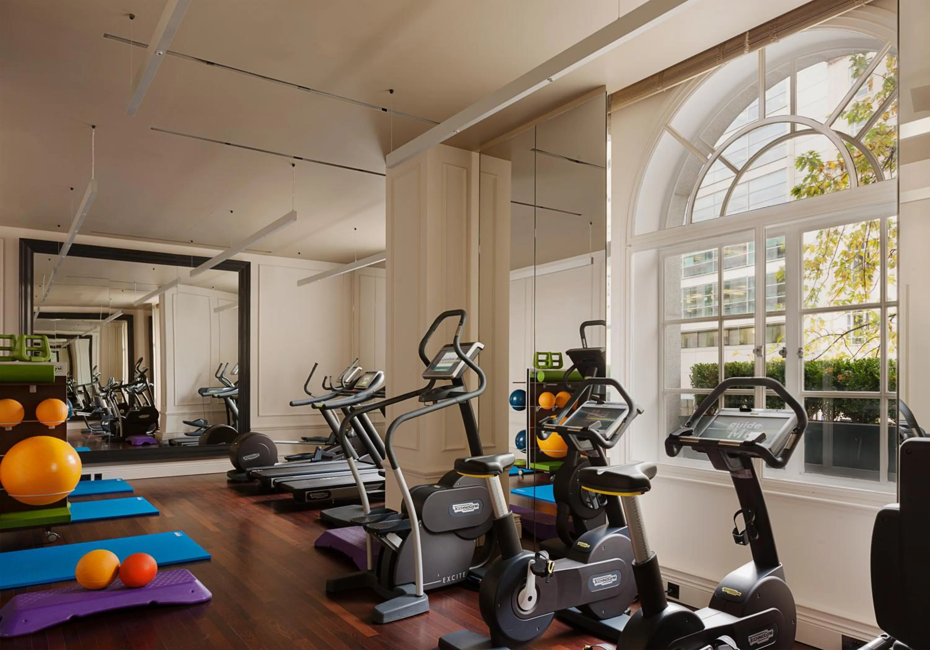 Fitness centre/facilities in Rosewood London