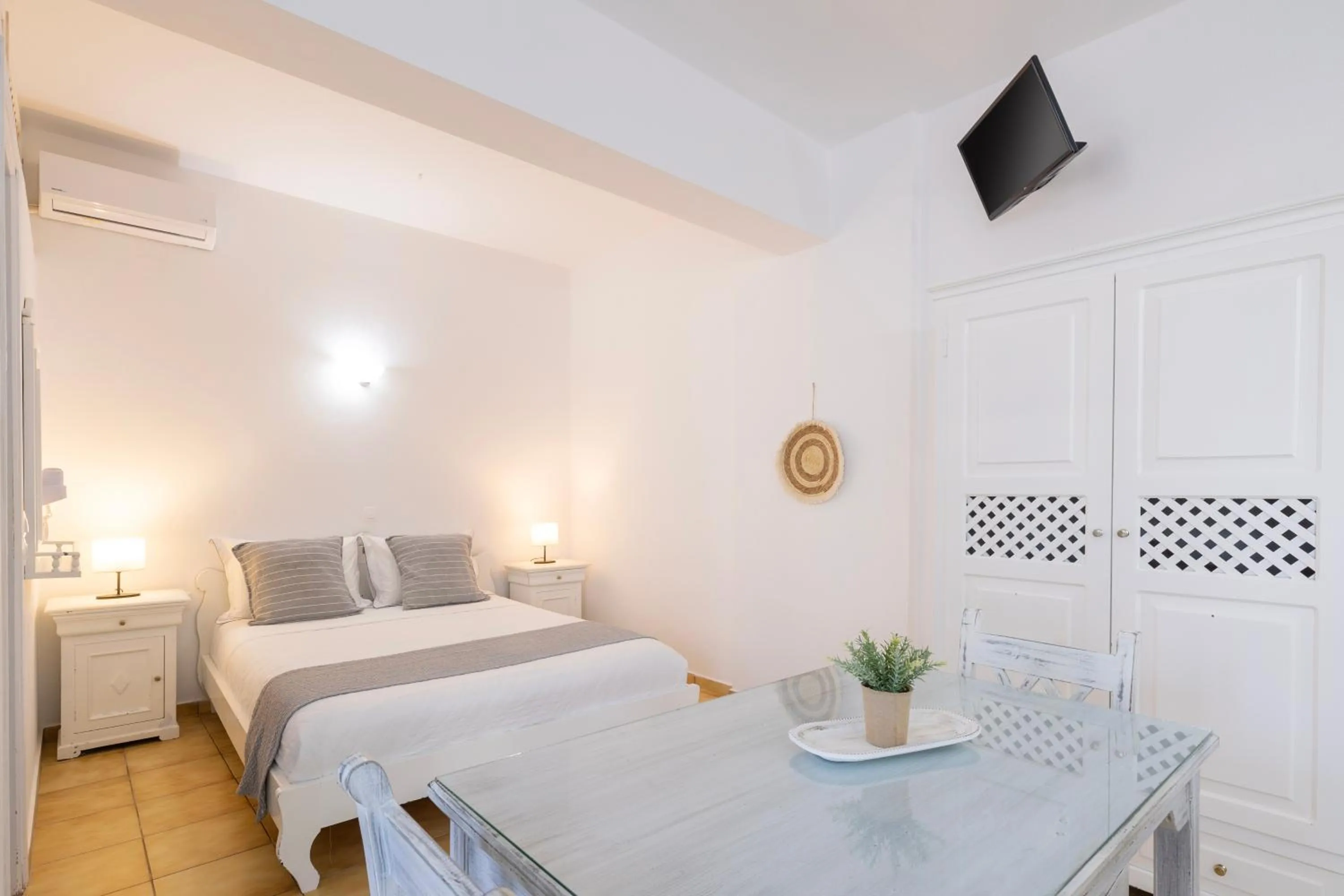 Bed in Vrachia Studios & Apartments