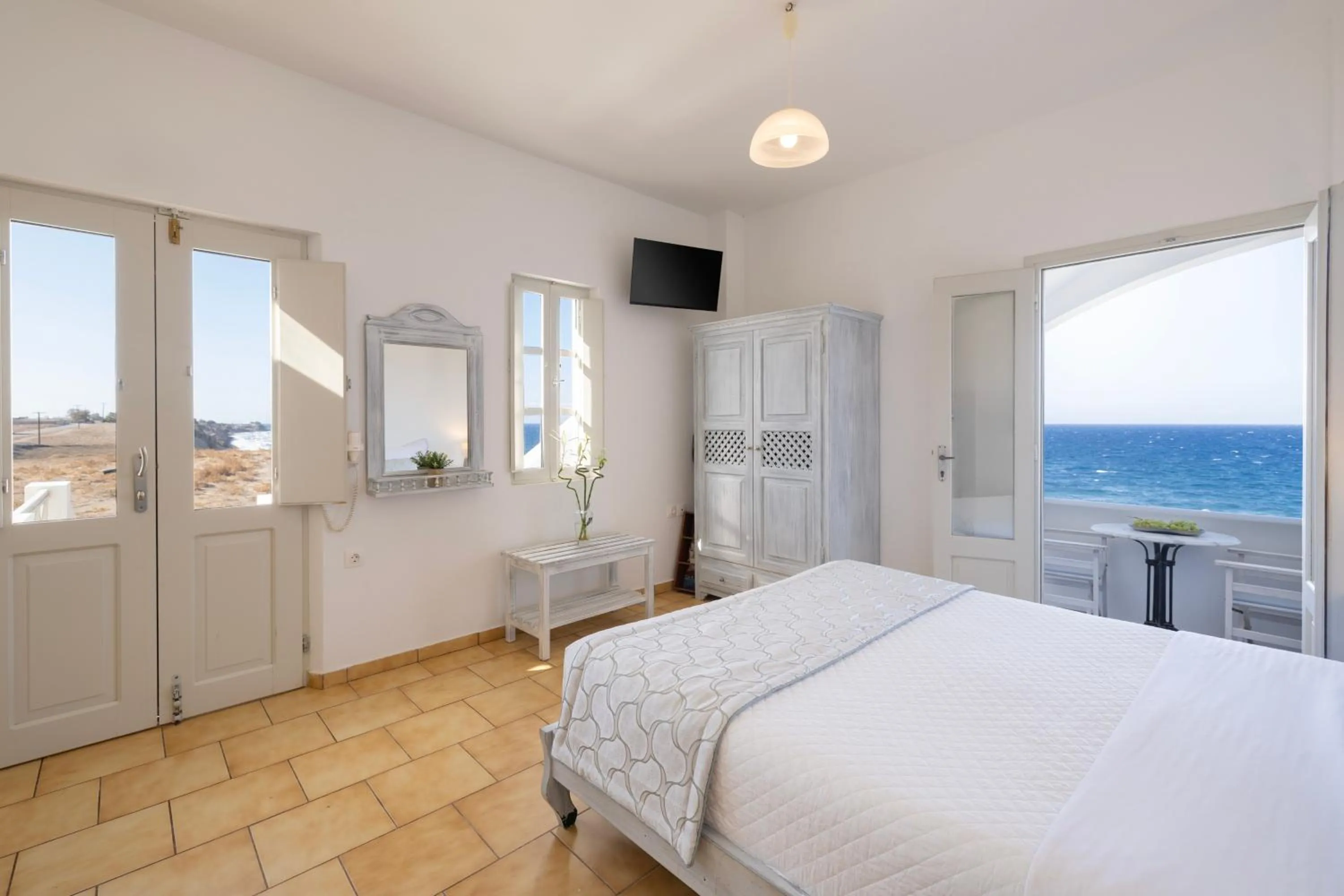 Bedroom, Bed in Vrachia Studios & Apartments