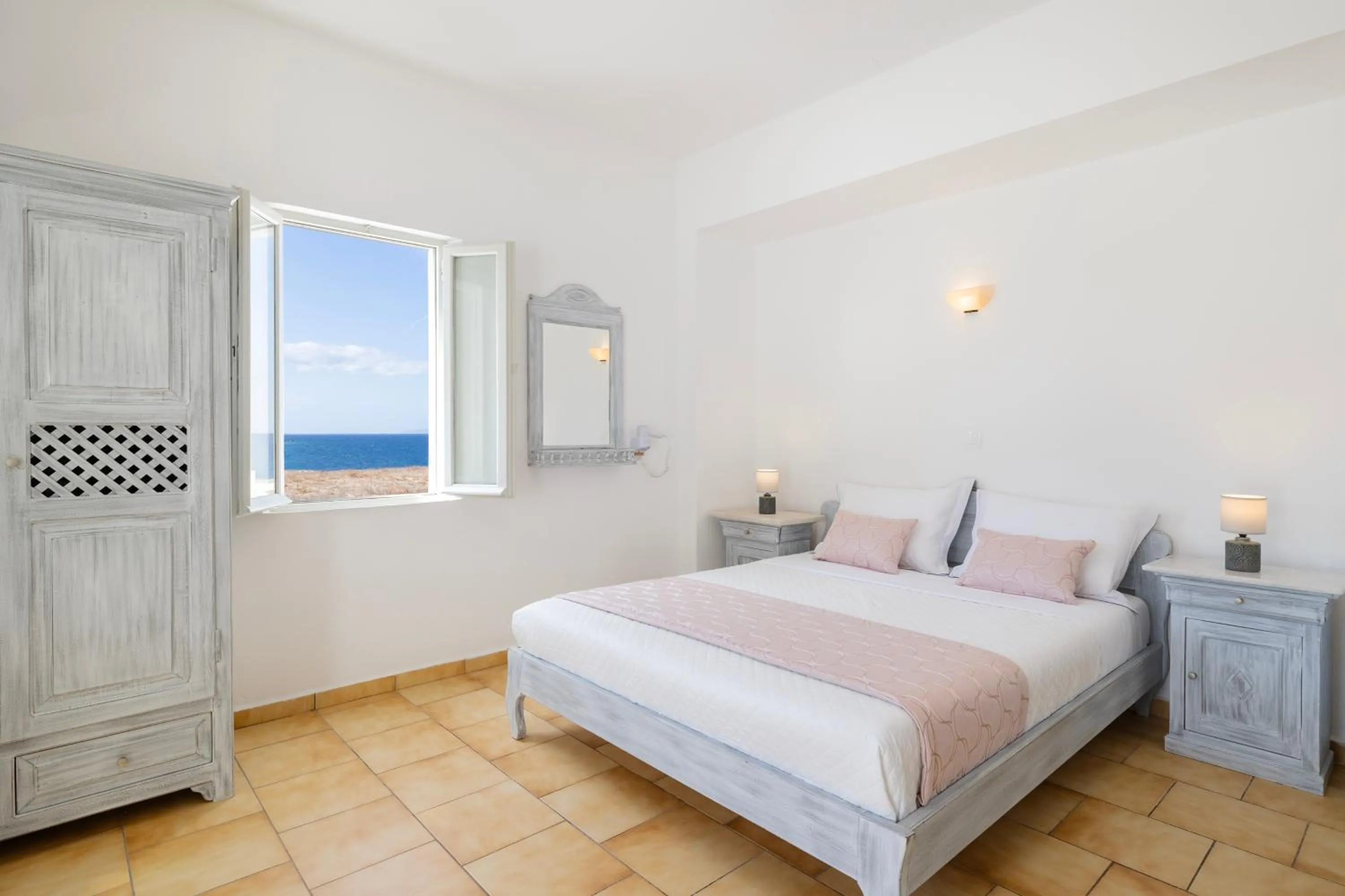 Bedroom, Bed in Vrachia Studios & Apartments