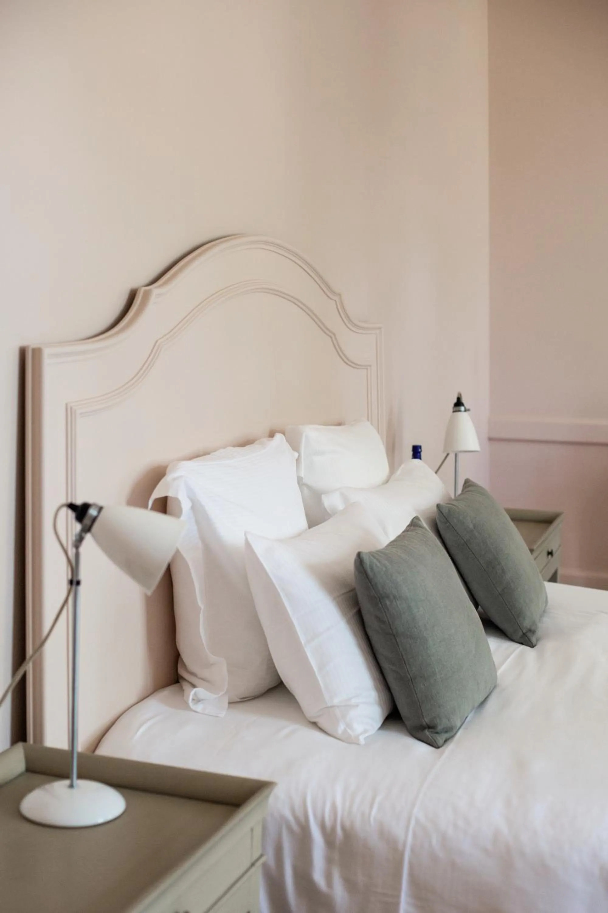 Bed in Le Relais de Franc Mayne Saint Emilion