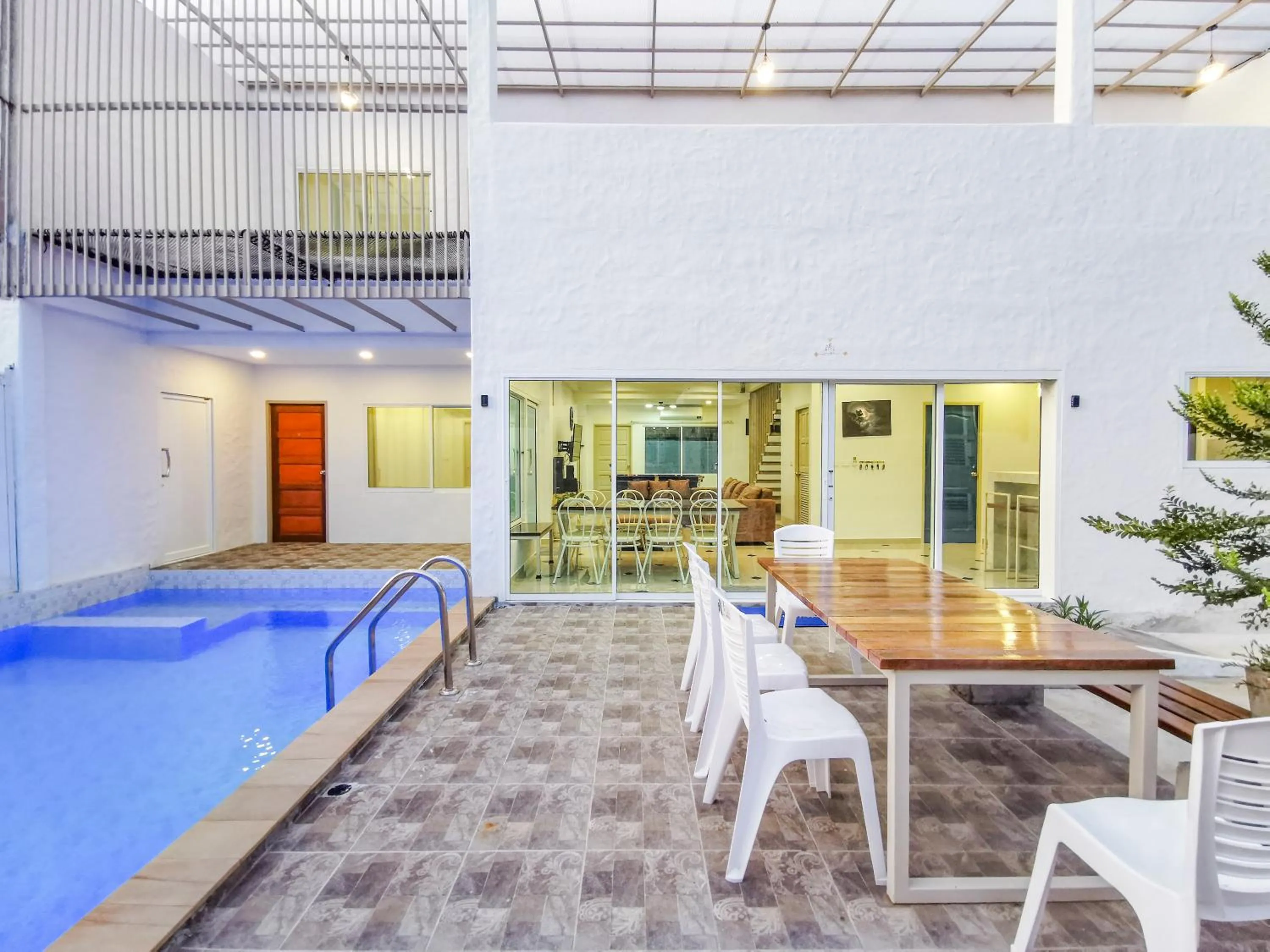 BBQ facilities in Thepprasit Cosy