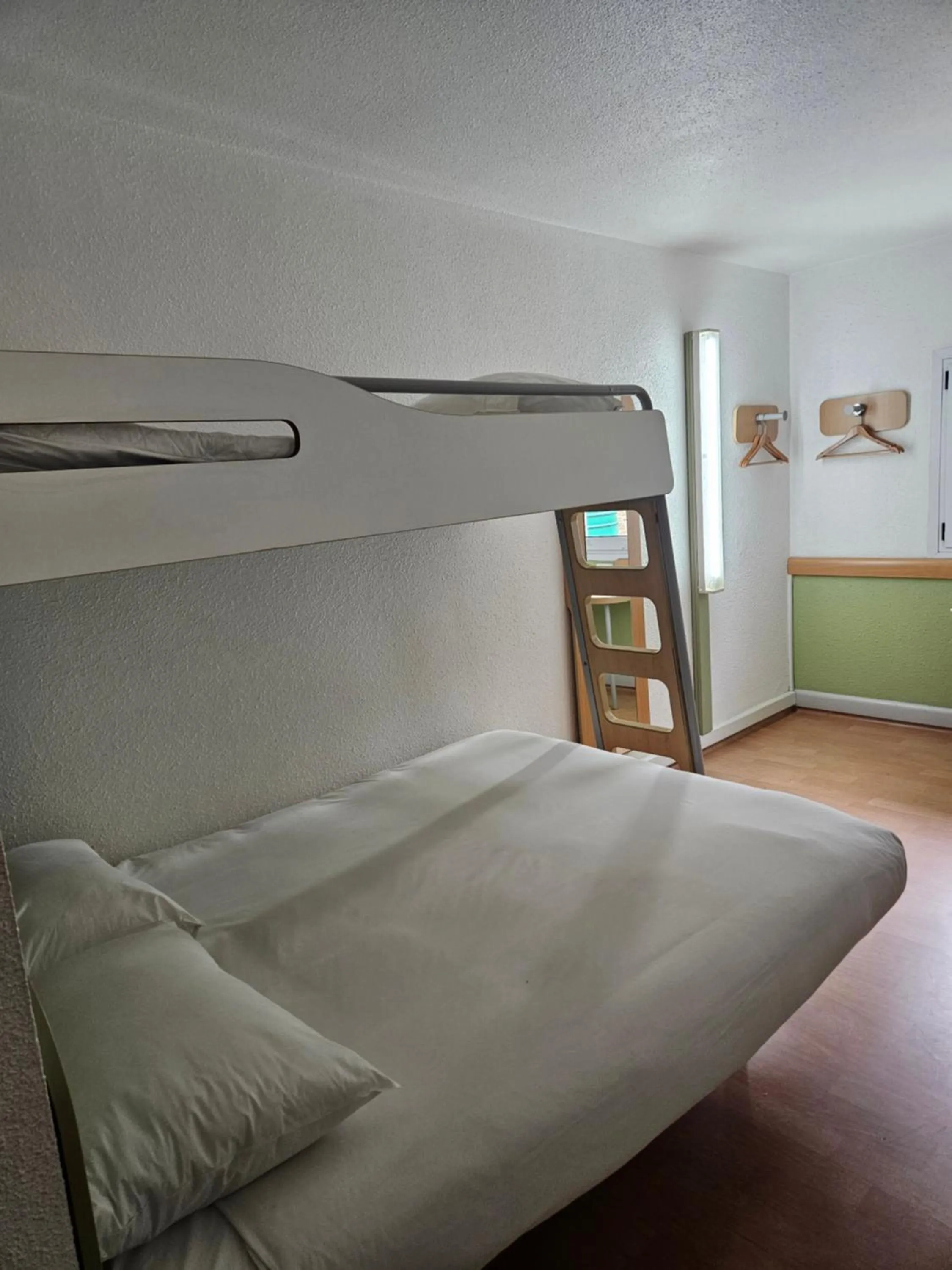 Facility for disabled guests, Bed in SUN1 NELSPRUIT