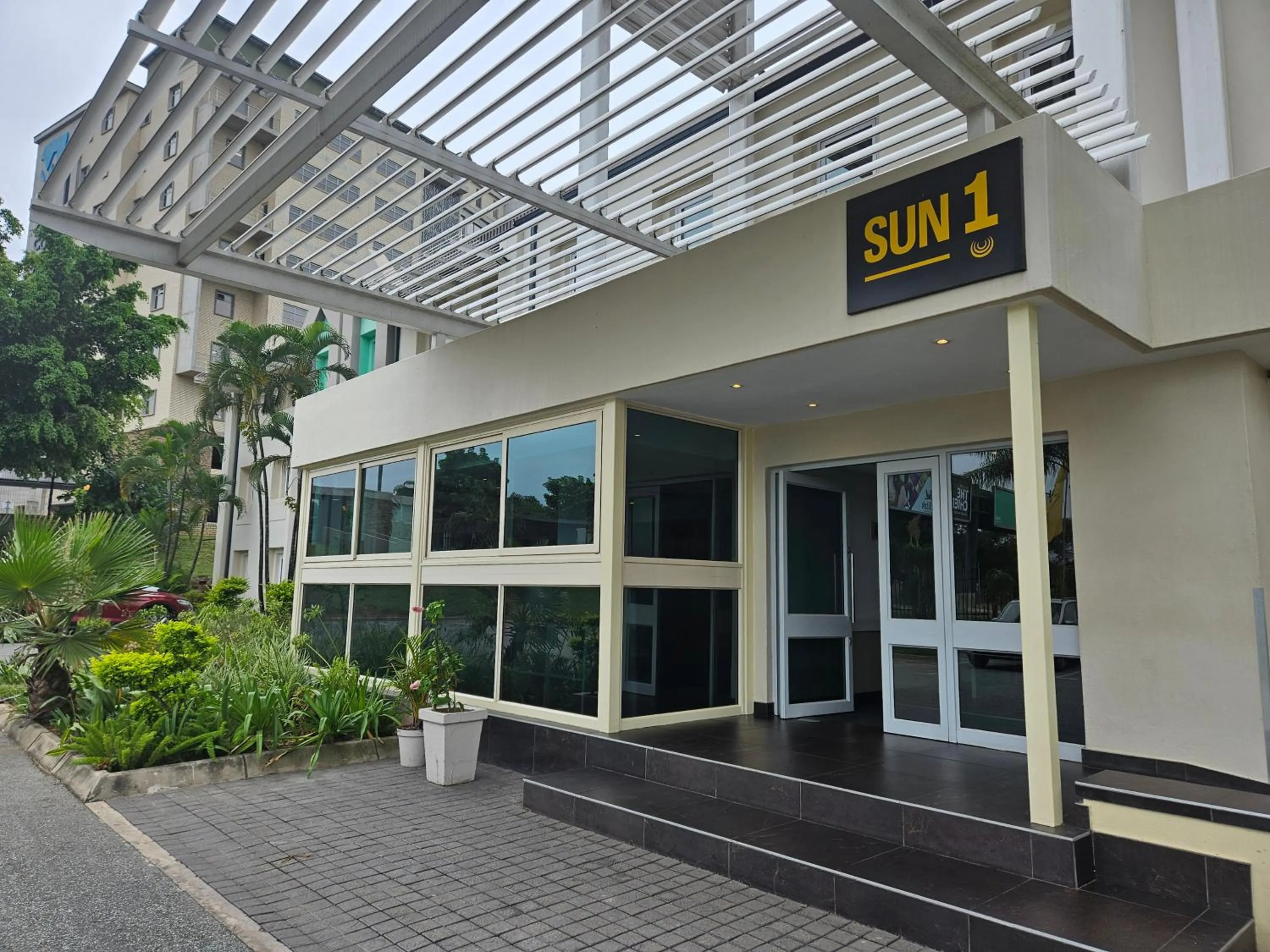 Facade/entrance in SUN1 NELSPRUIT