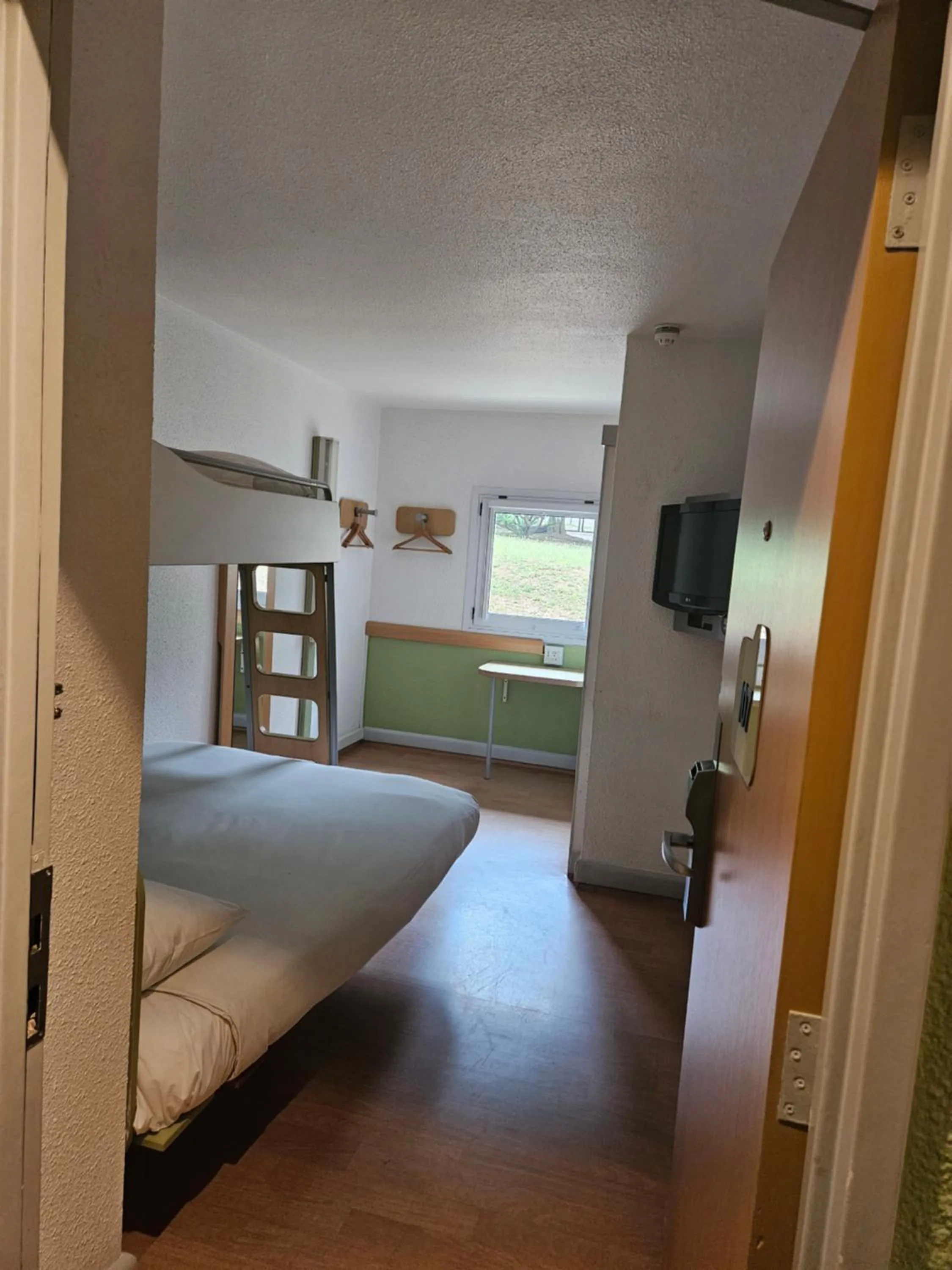 Facility for disabled guests, Bed in SUN1 NELSPRUIT