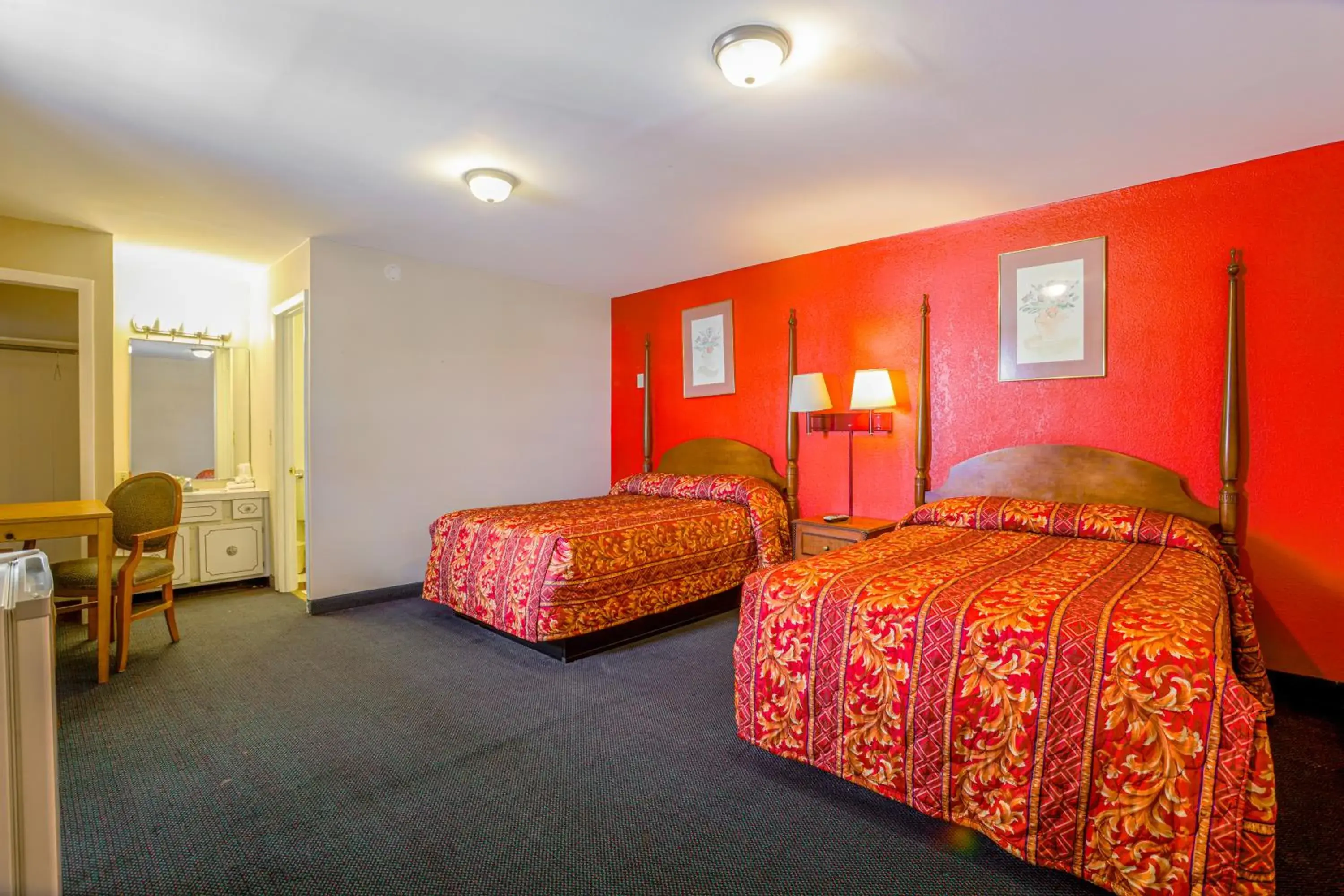 2 Full Beds Non-Smoking in Dutch Motel Palmyra 2 Full Beds Non-Smoking in Dutch Motel Palmyra