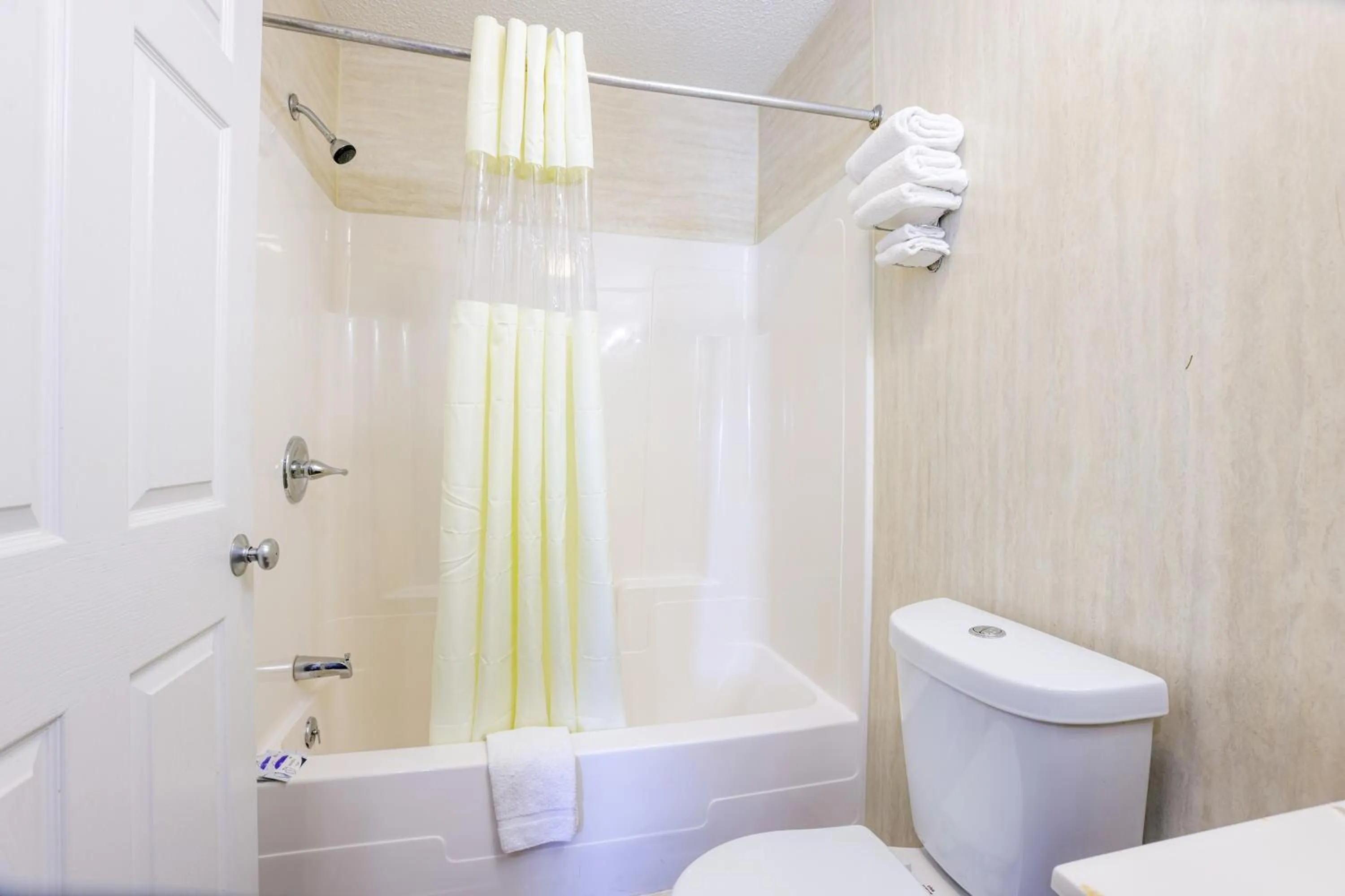 Bathroom in Dutch Motel Palmyra