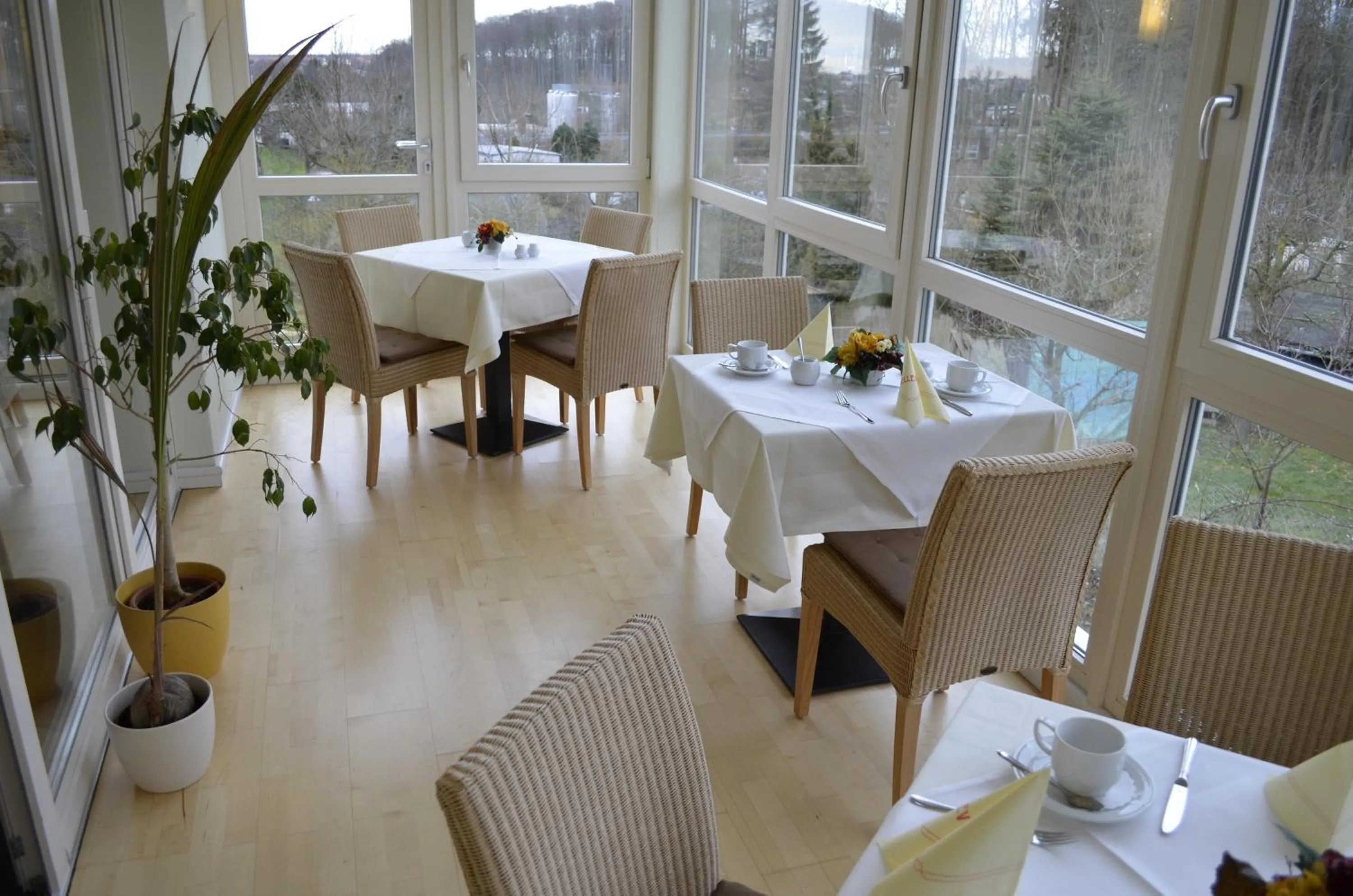 Restaurant/places to eat in Hotel Pension Bellevue