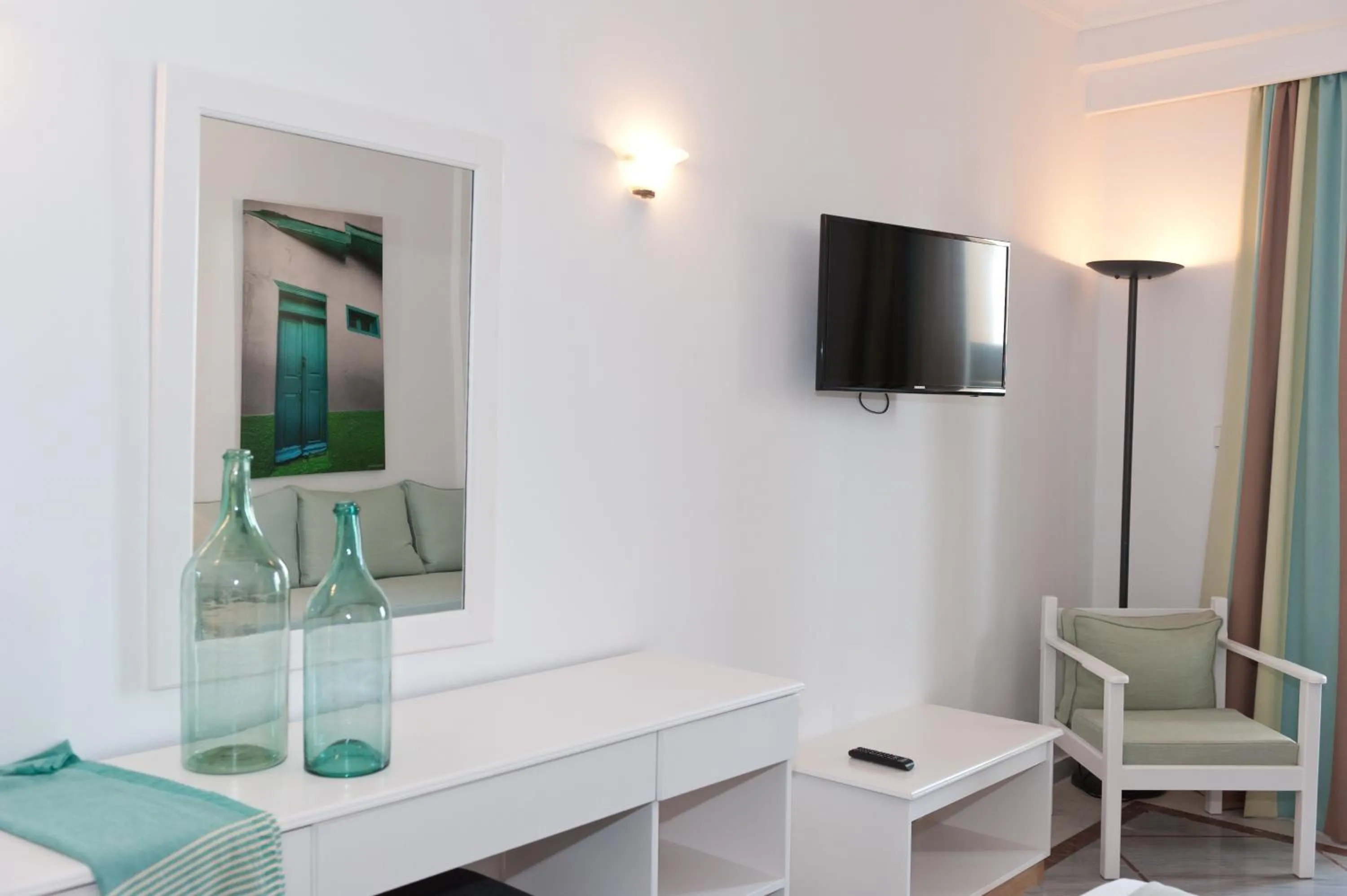 Decorative detail in Samaina Inn