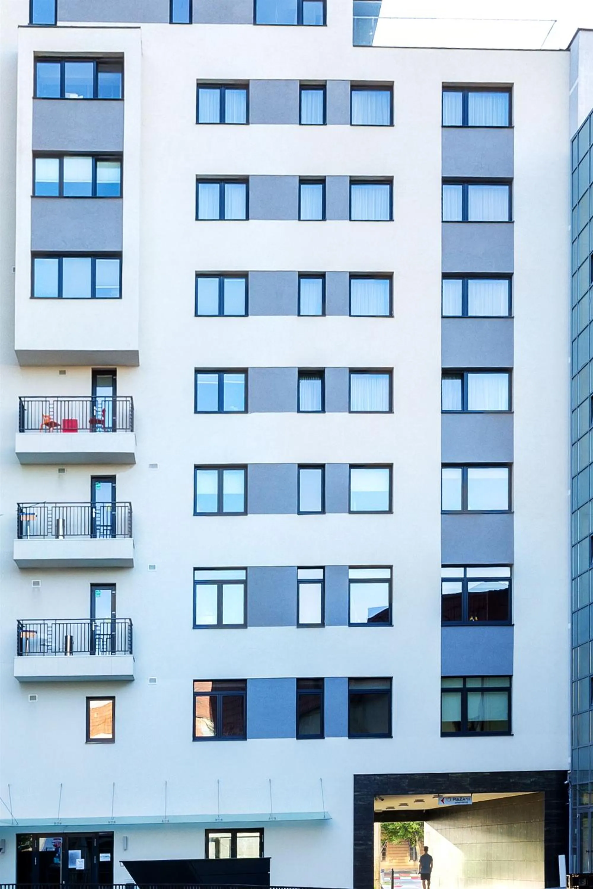 Facade/entrance in Plaza35