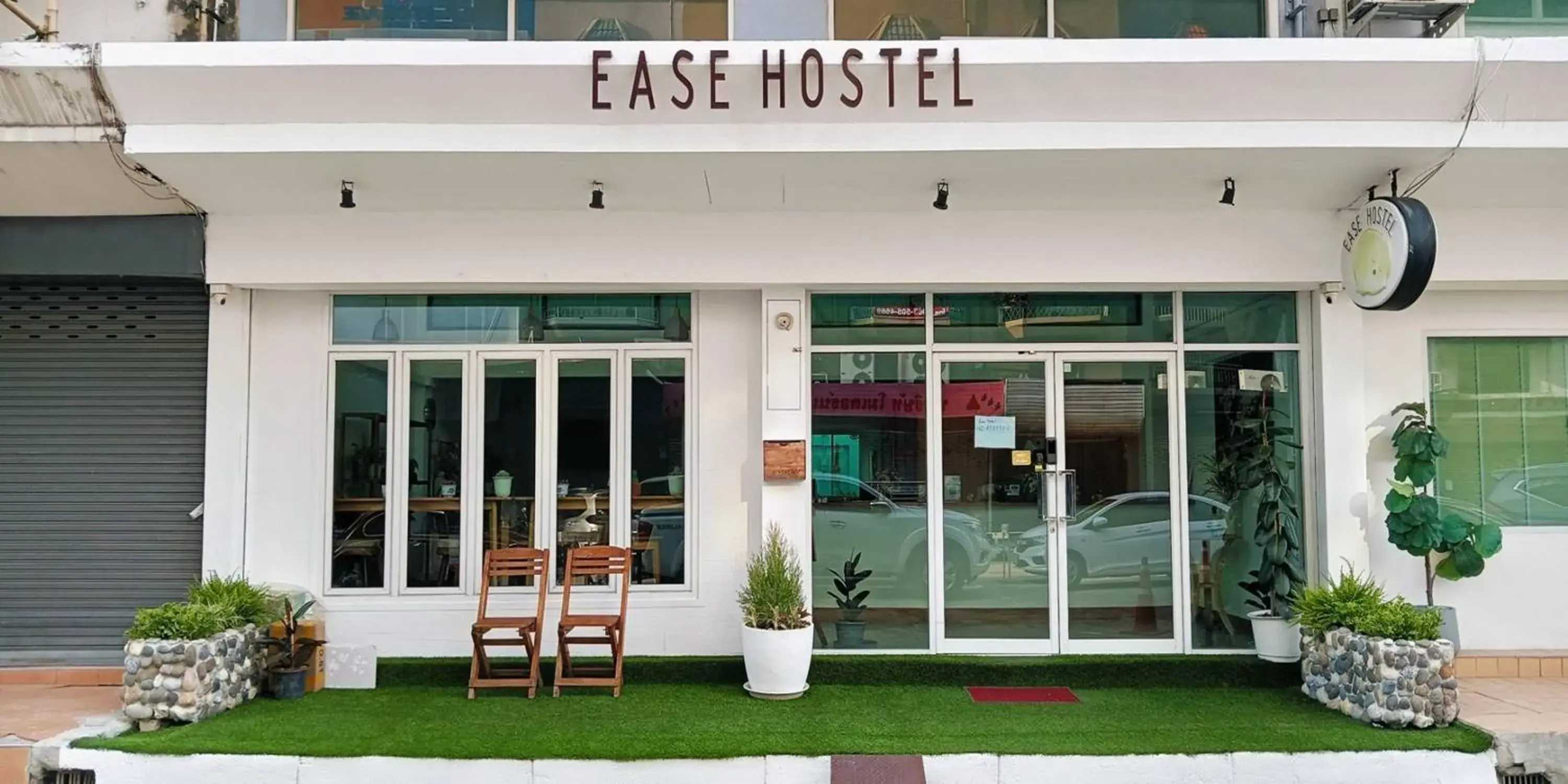 Ease Hostel Ease Hostel