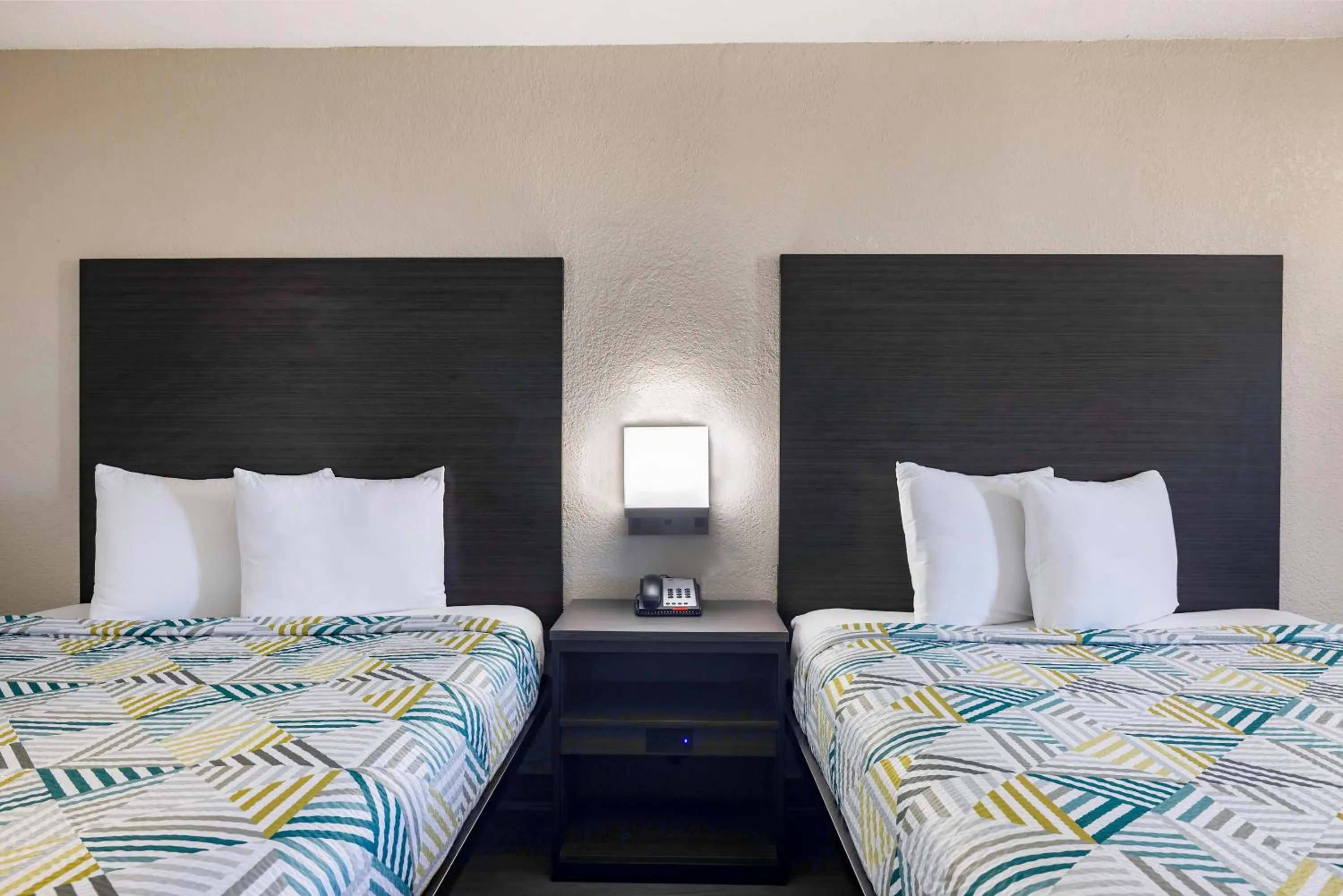 Bedroom, Bed in Motel 6 Lake Charles, LA