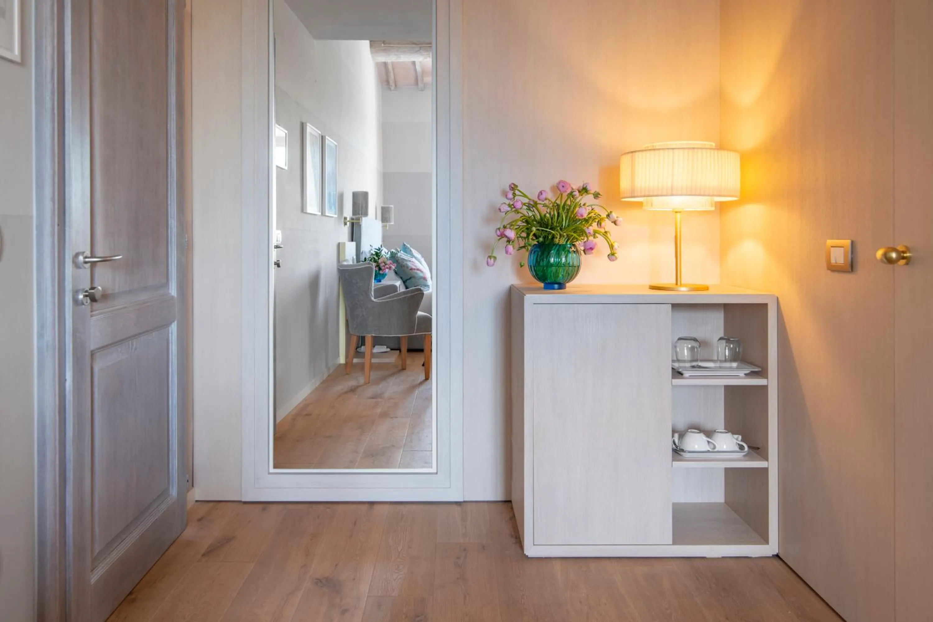 Decorative detail in Relais Le Macine Di Stigliano