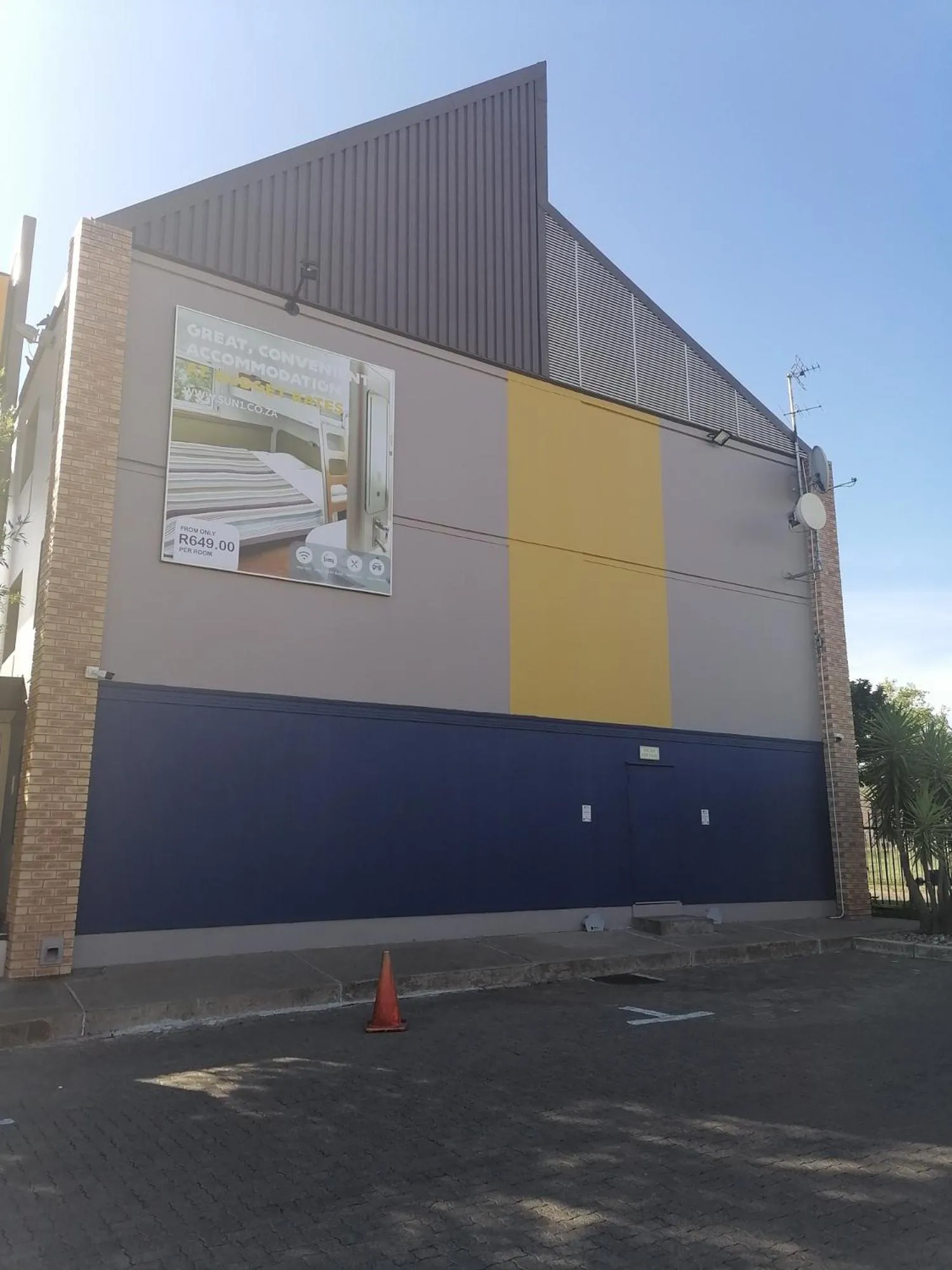 Property building in SUN1 BLOEMFONTEIN