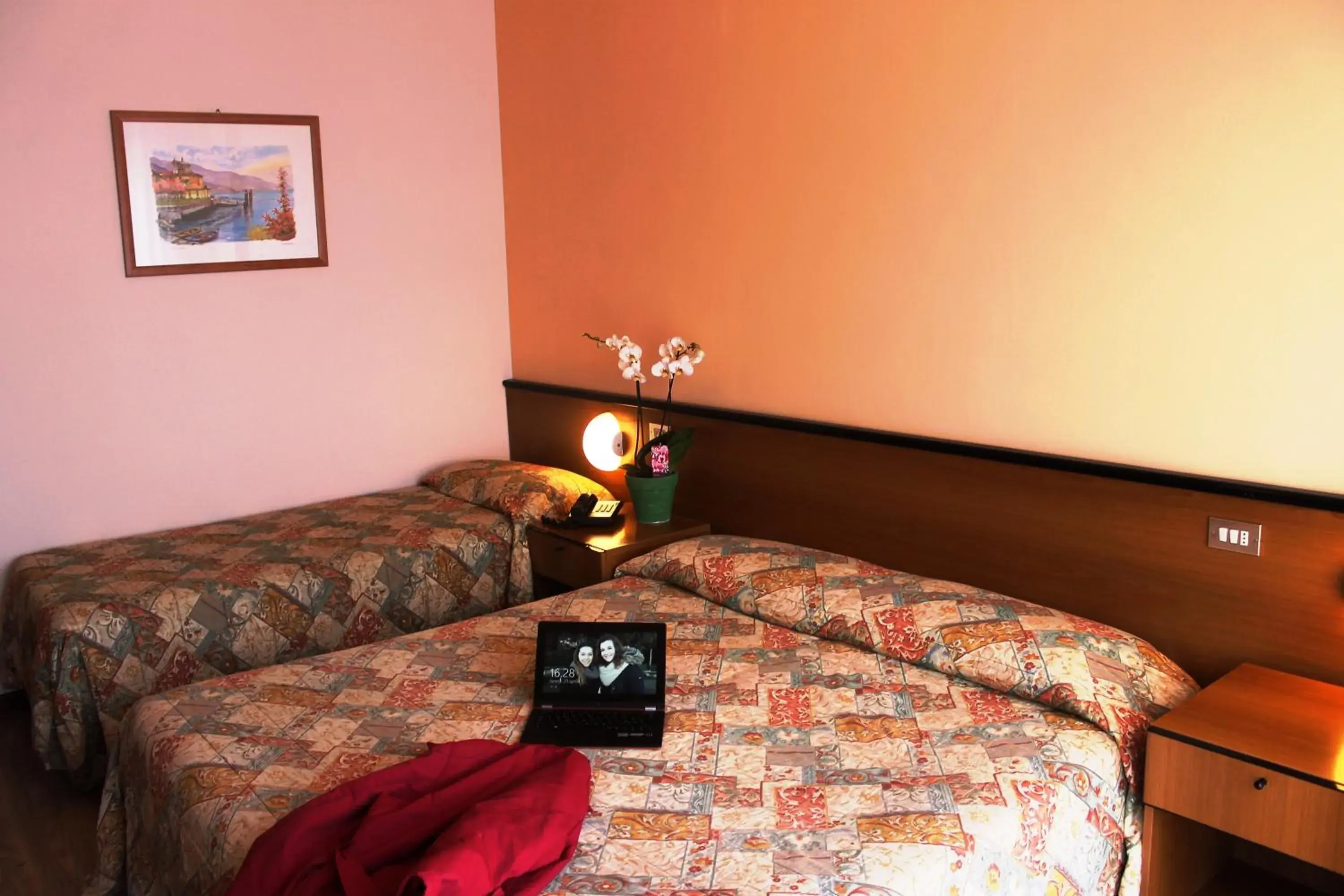 Triple Room in Aries Triple Room in Aries