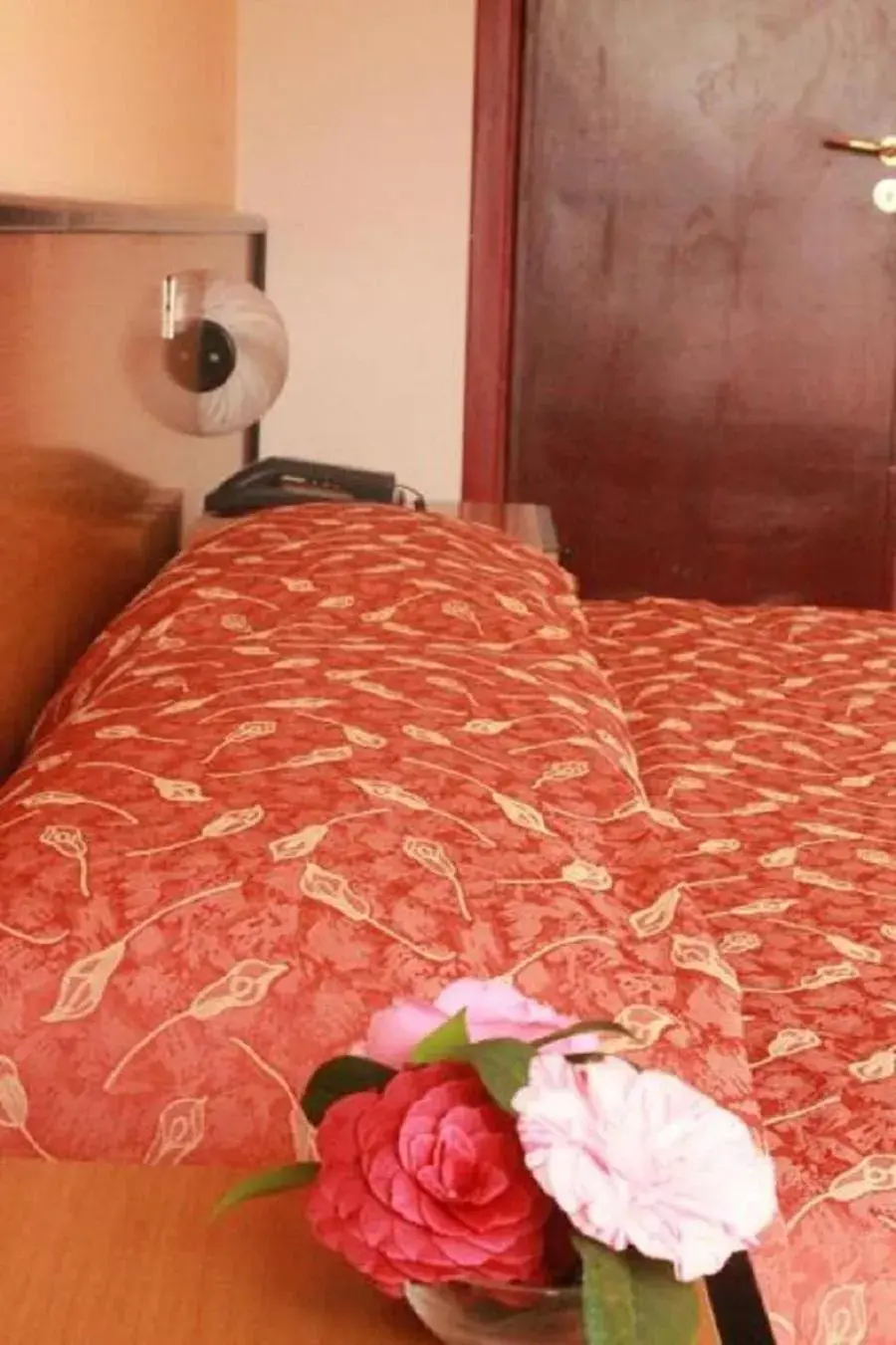 Single Room in Aries Single Room in Aries