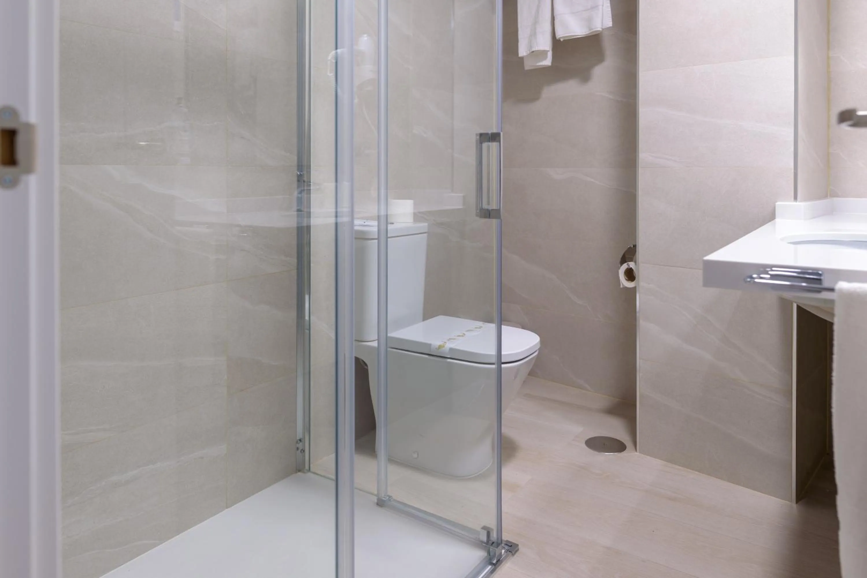 Bathroom in Hotel Alda Ciudad de Toro