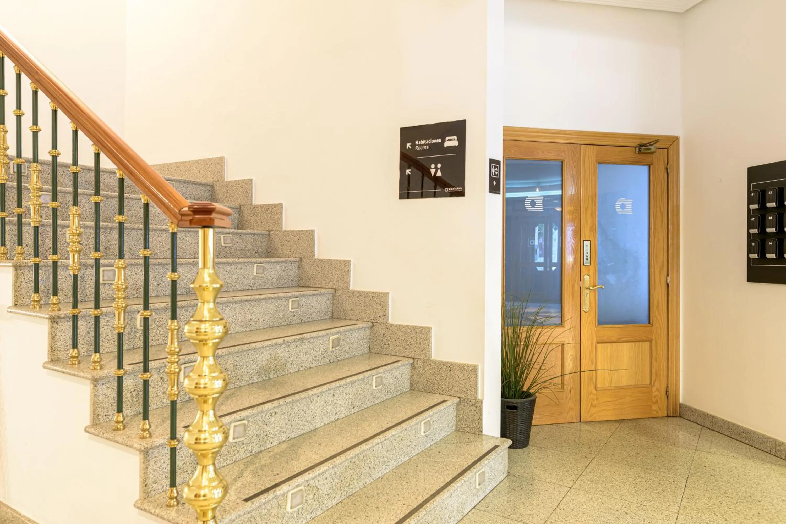 Lobby or reception in Hotel Alda Ciudad de Toro