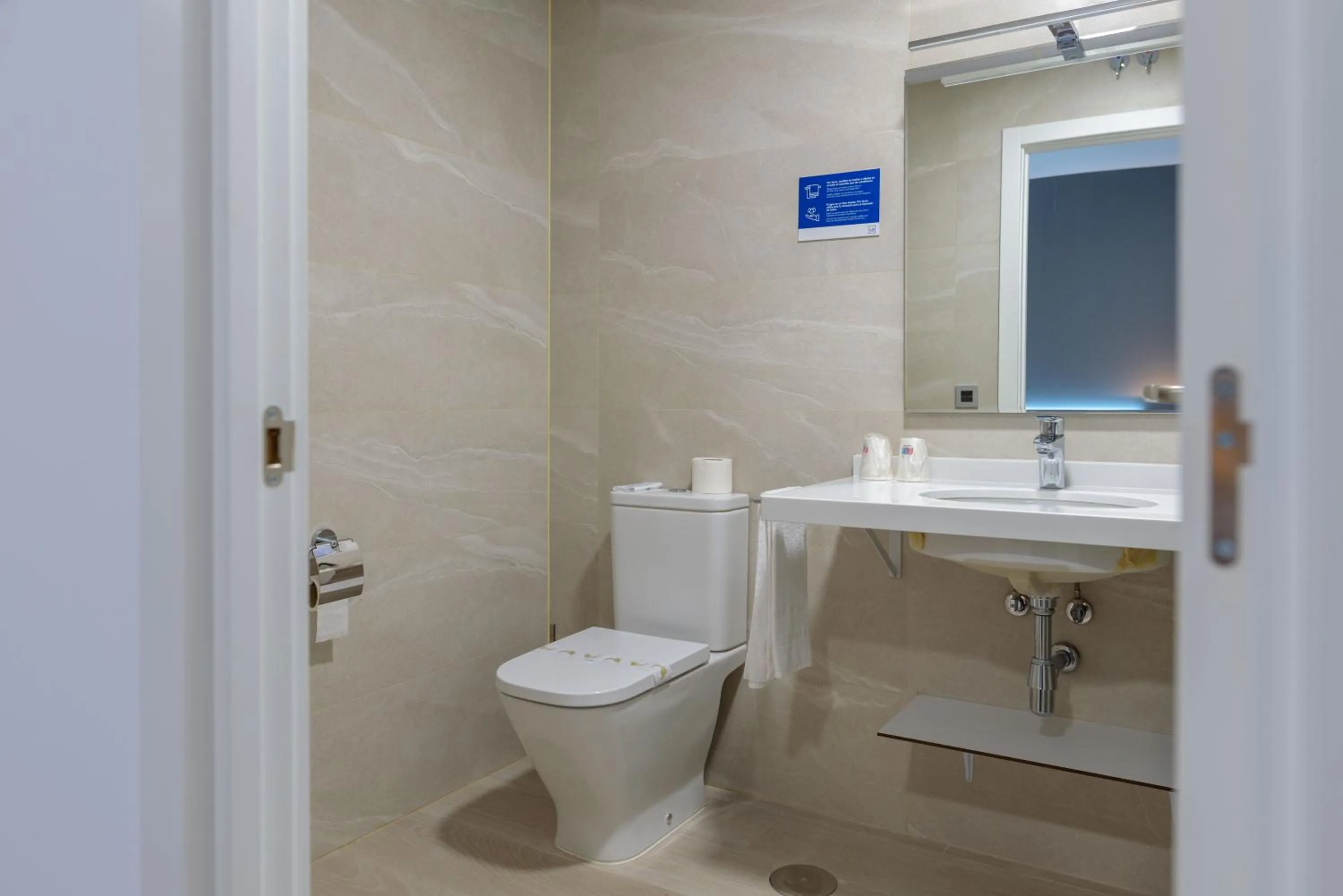 Bathroom in Hotel Alda Ciudad de Toro