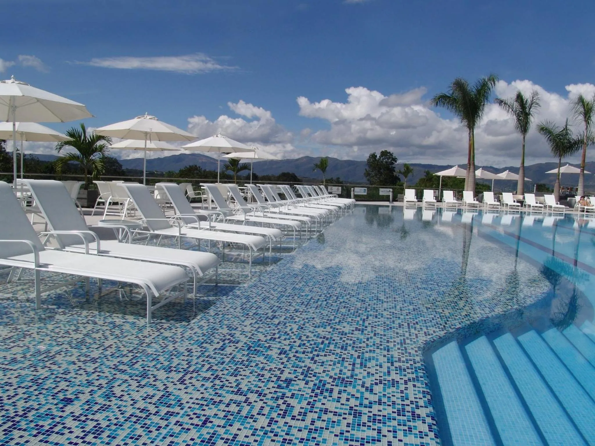 Swimming pool in Club Campestre De Bucaramanga